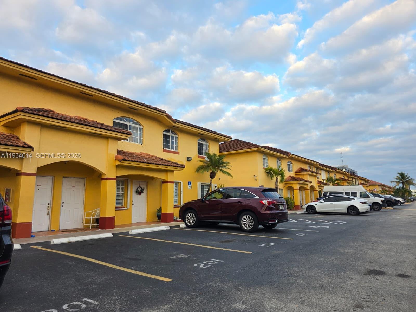 Poinciana Royale Villas C