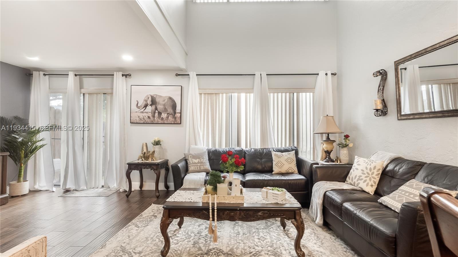 Homes for sale in Davie, FL | 4289 N 76Th Ave, Davie, FL 33024 | MLS# A11934415