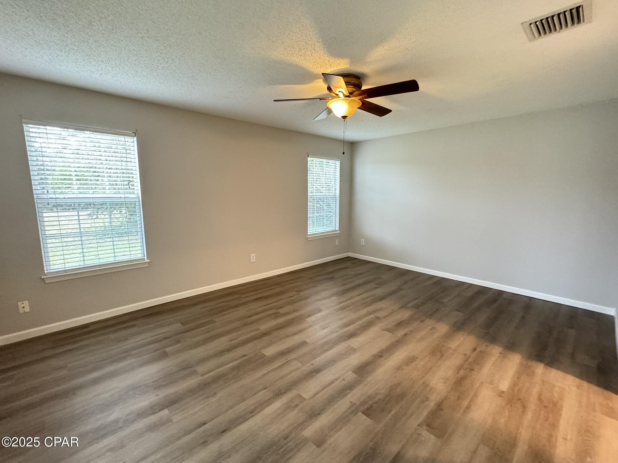 Image 31 For 222 Biltmore Place