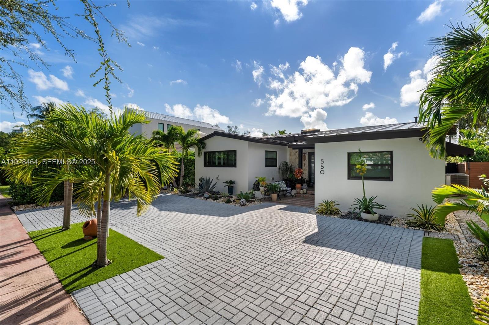 550 51st St, Miami Beach, Florida 33140