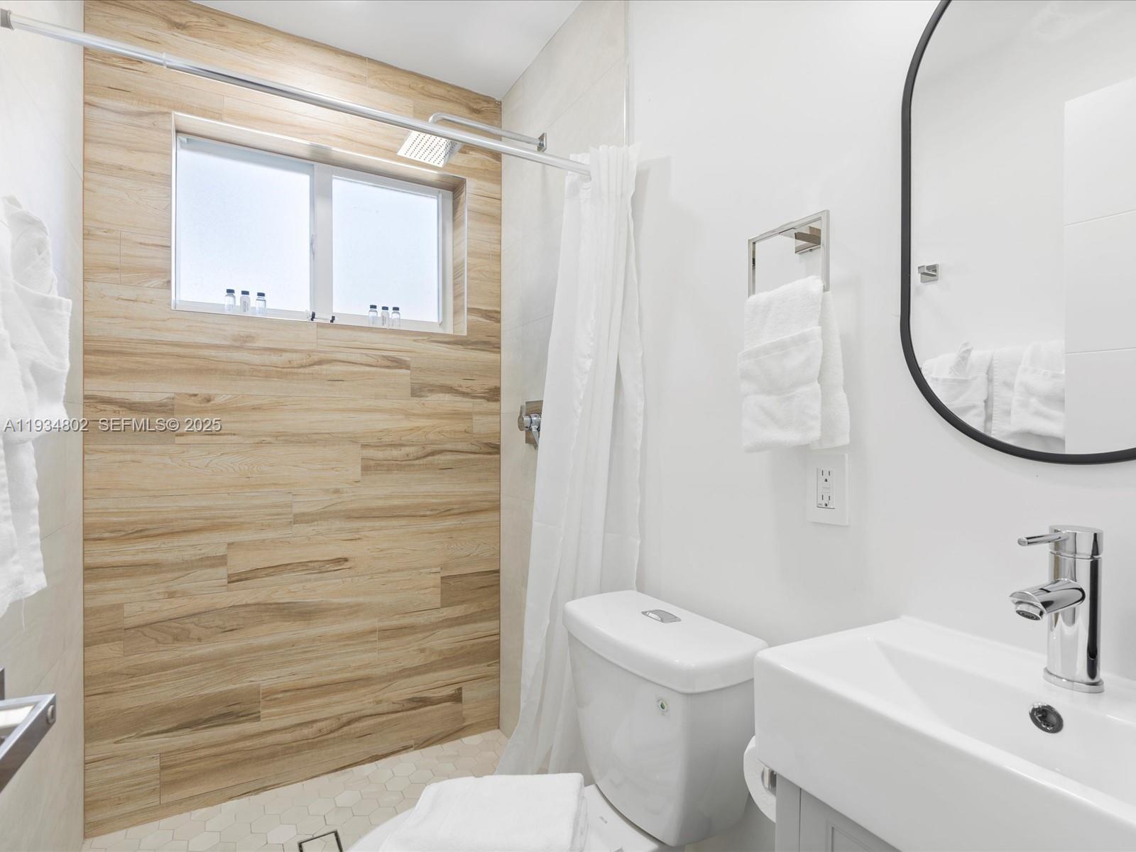 Bonus room and amenities at 4121 54th Ct - Home in Dania Beach