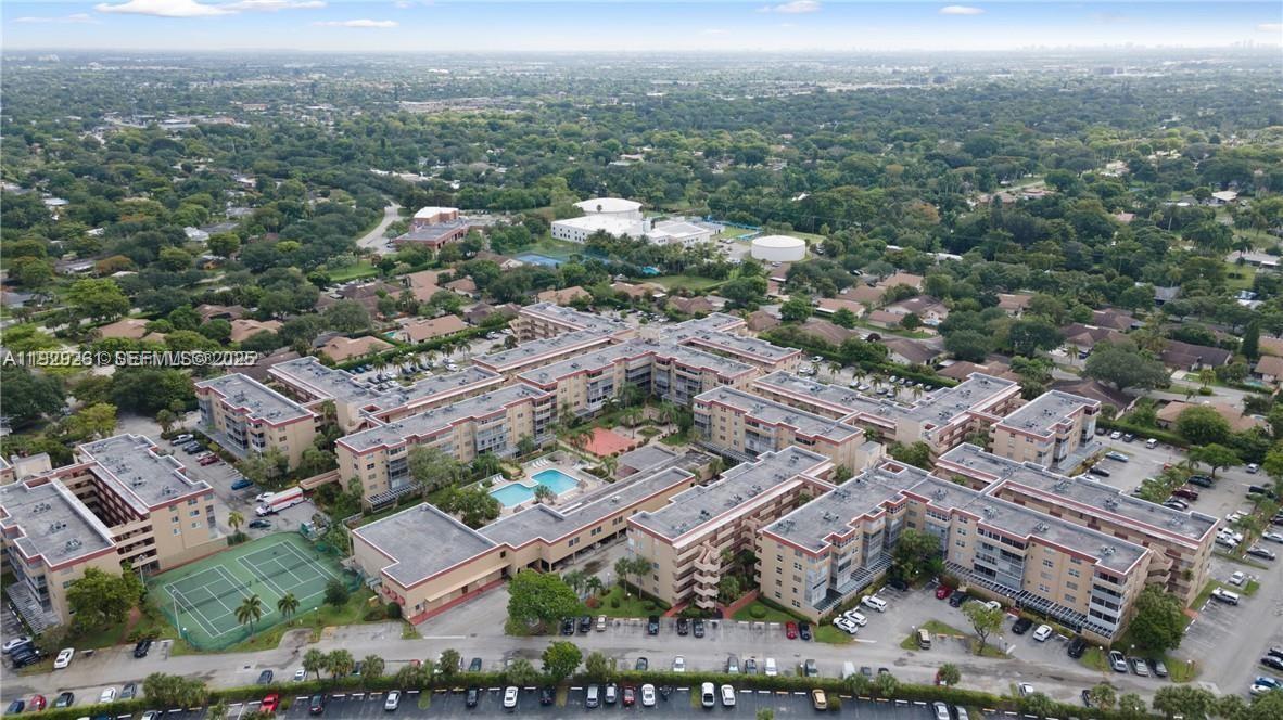 Polynesian Gardens Condom