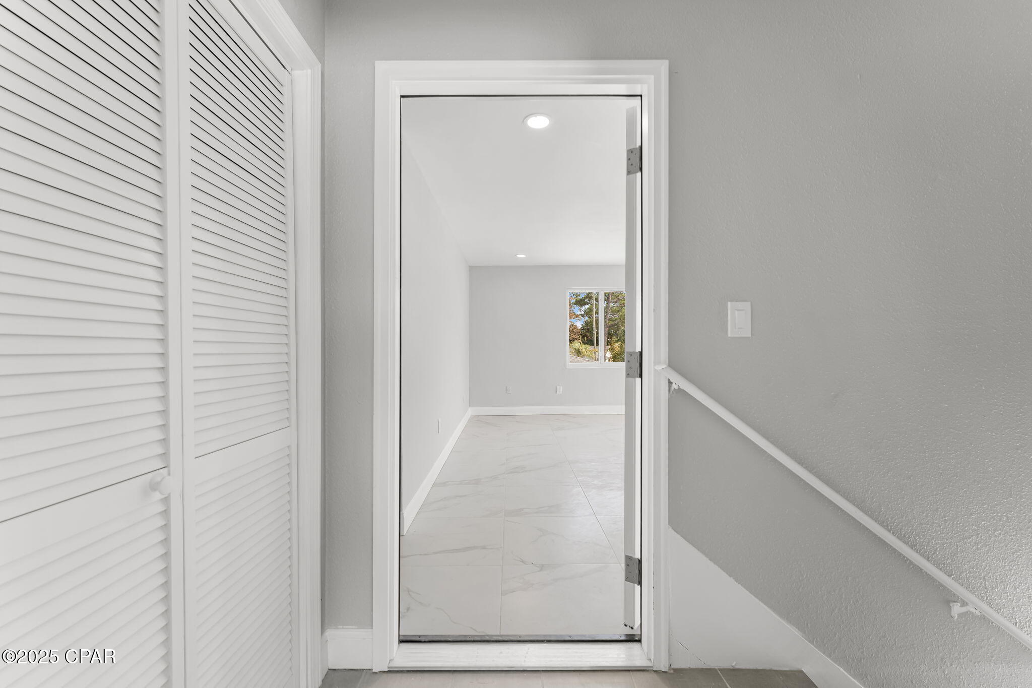 Image 16 For 3908 Ocean View Drive A