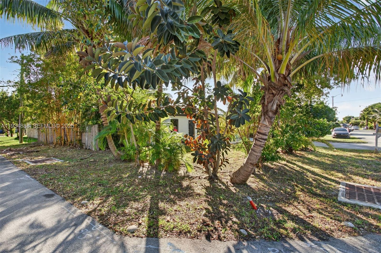 Homes for sale in Pompano Beach, FL | 1488 Ne 29Th St, Pompano Beach, FL 33064 | MLS# A11934888