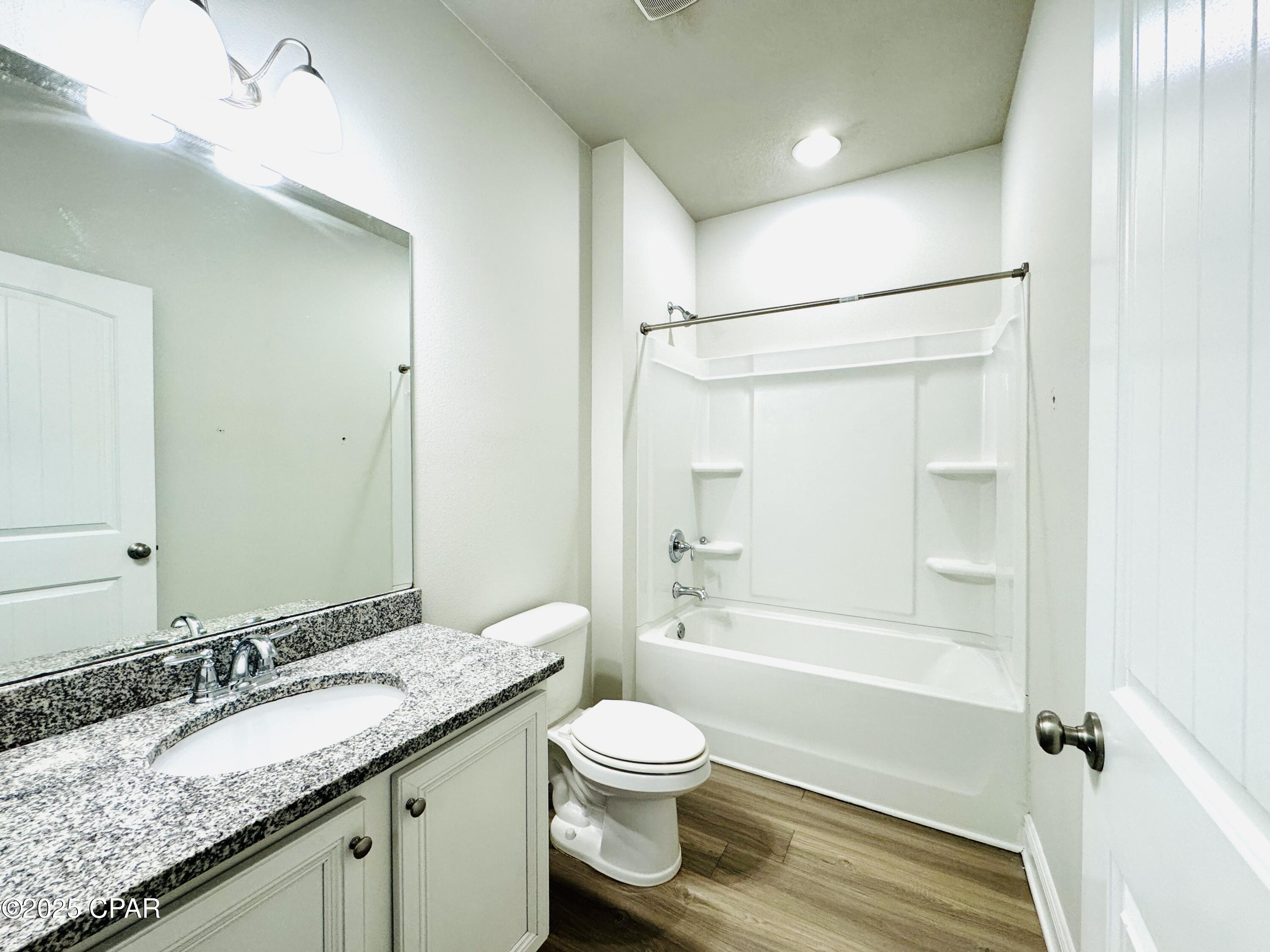 Image 18 For 115 Moonraker Circle