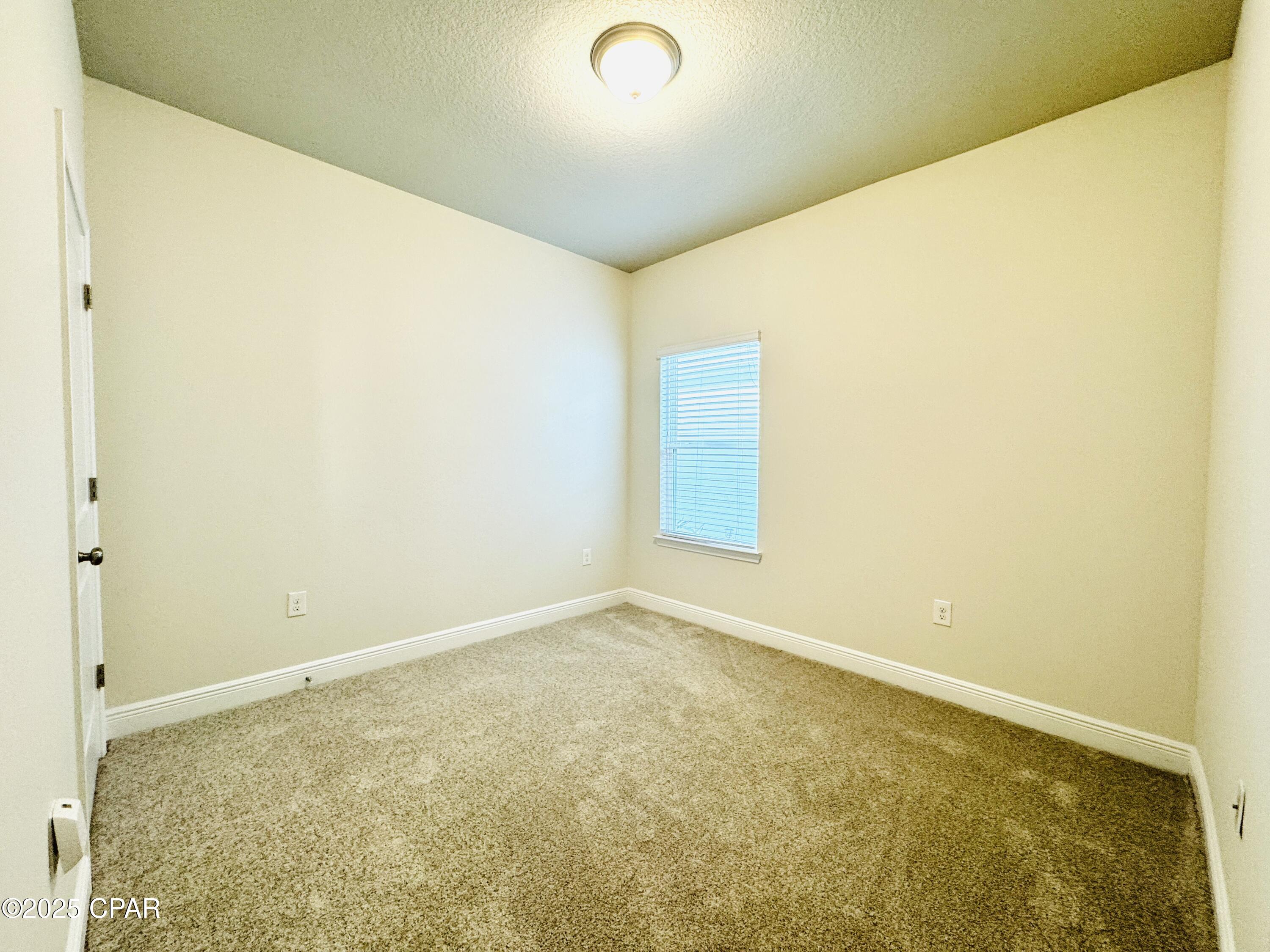 Image 20 For 115 Moonraker Circle