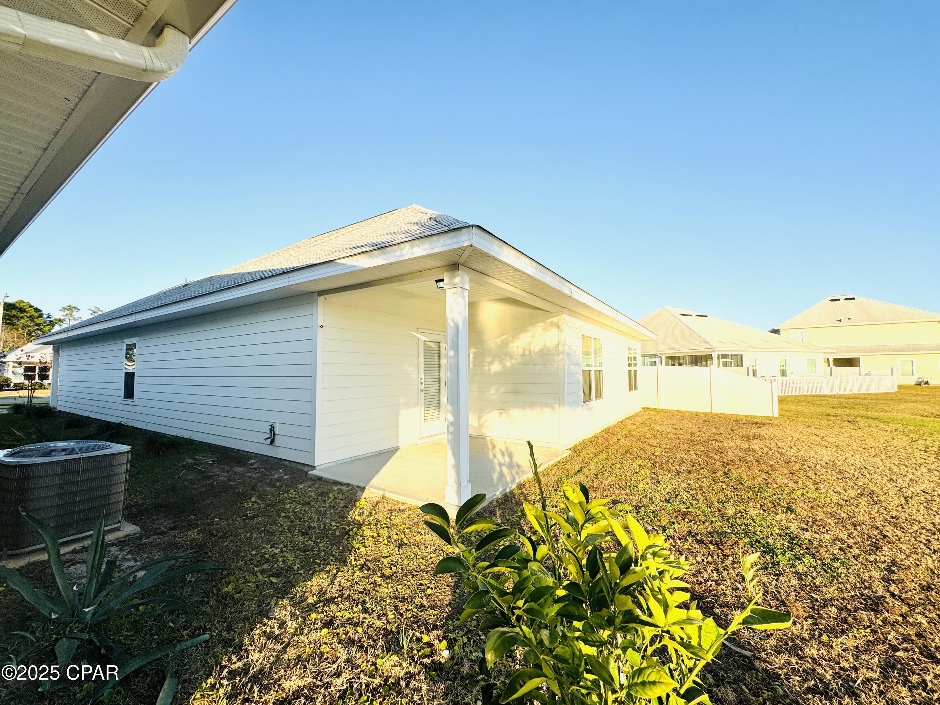 Image 29 For 115 Moonraker Circle