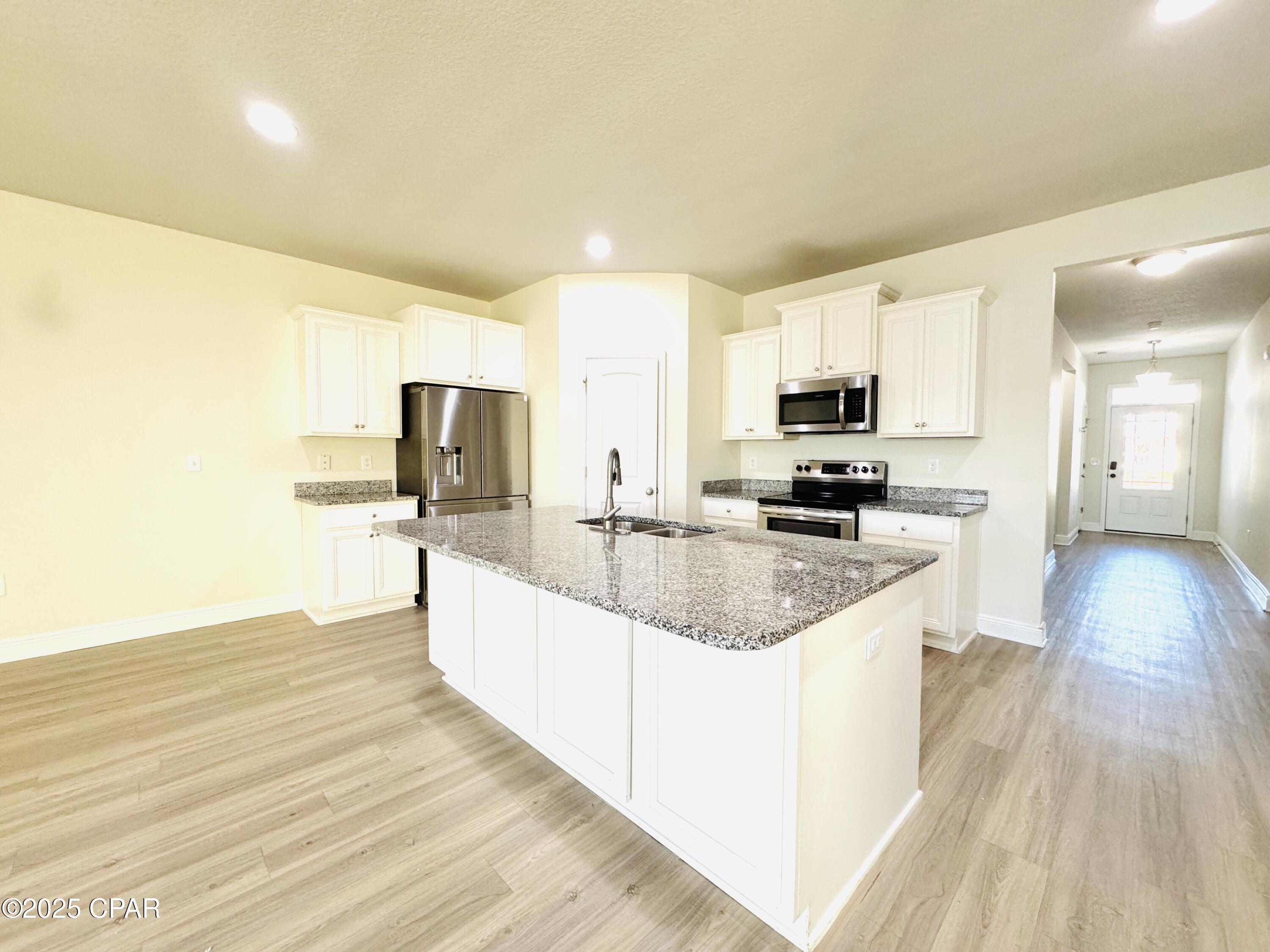 Image 4 For 115 Moonraker Circle