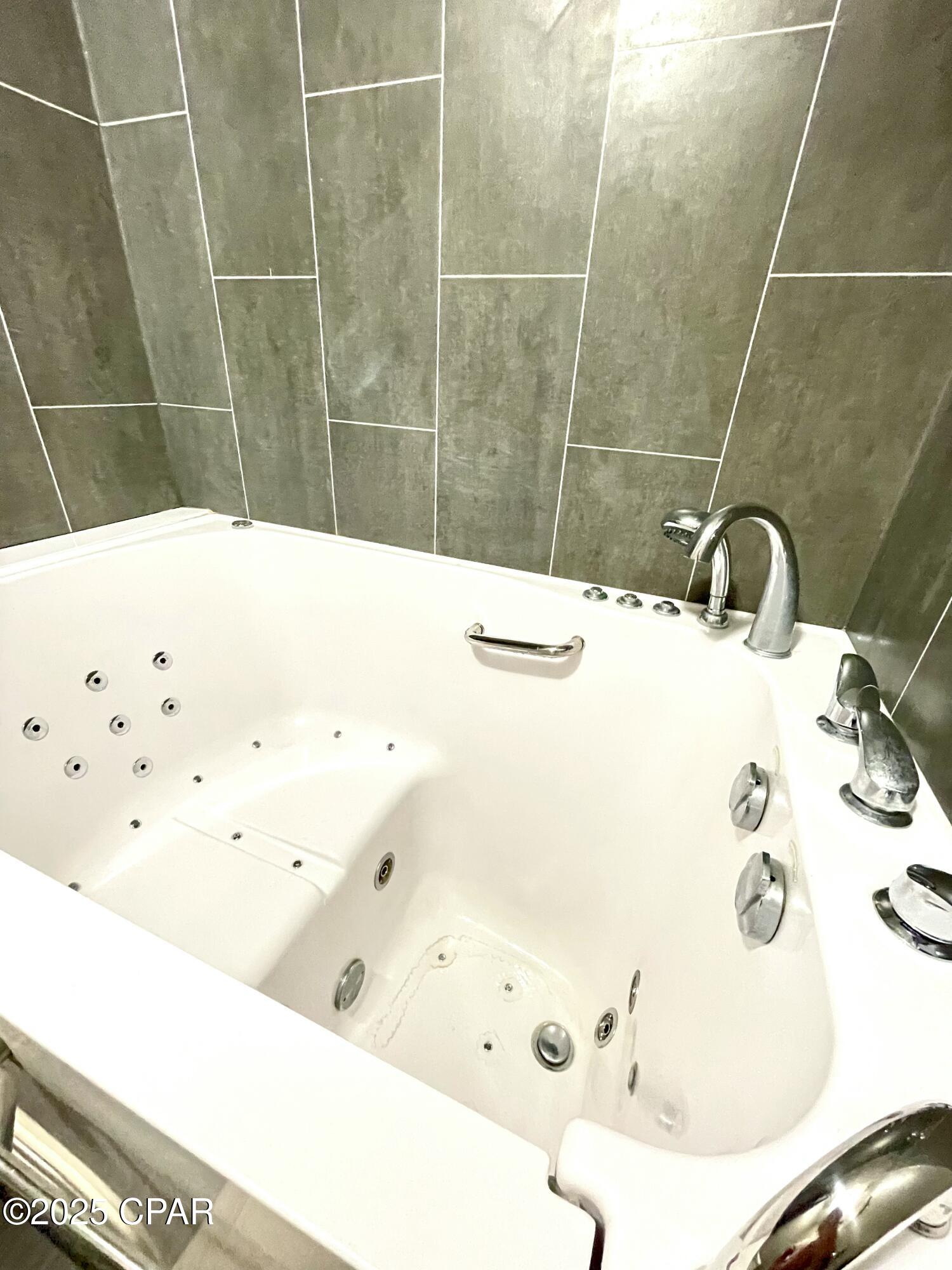 Image 25 For 5386 Cooper Street