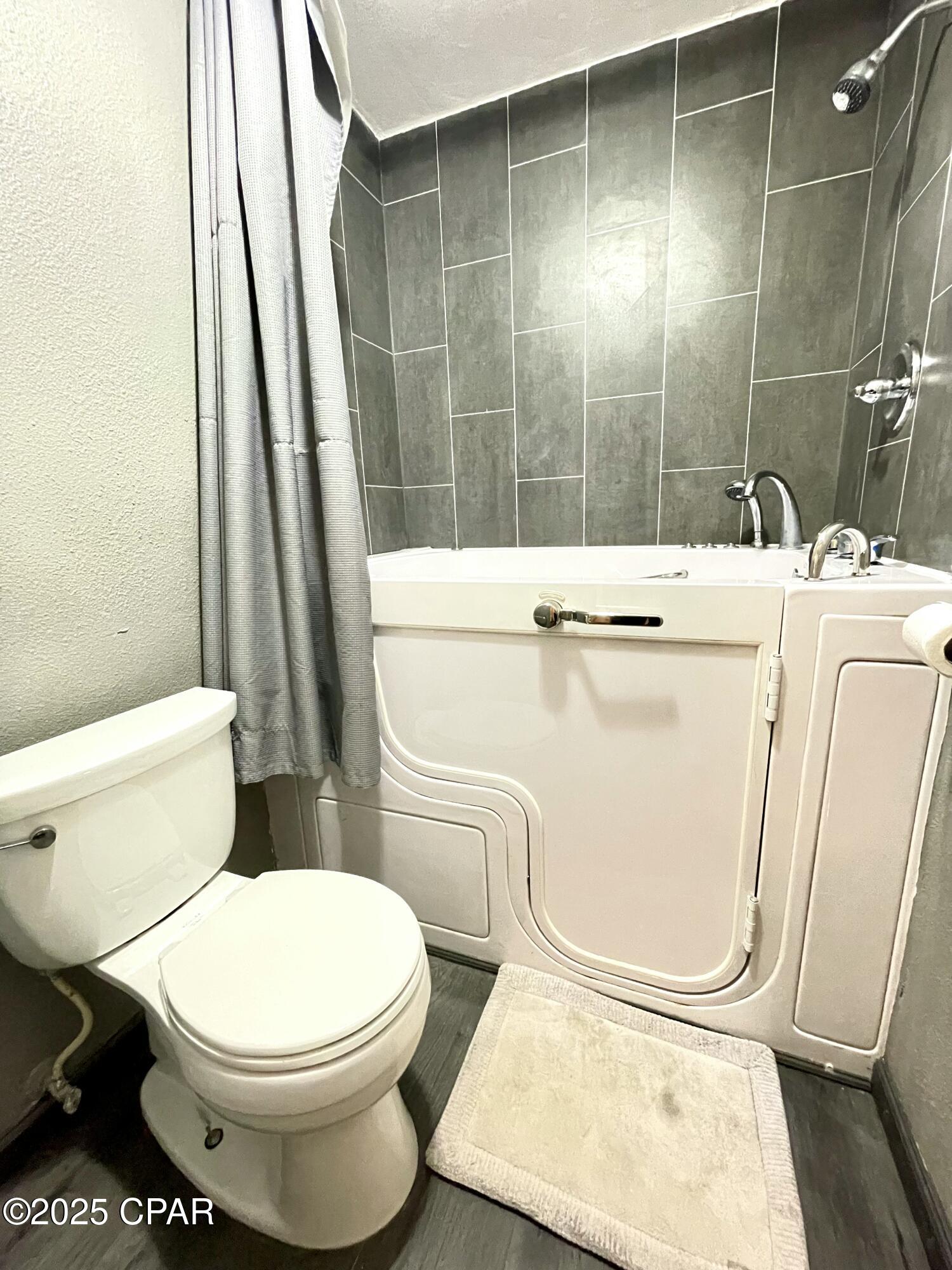 Image 26 For 5386 Cooper Street