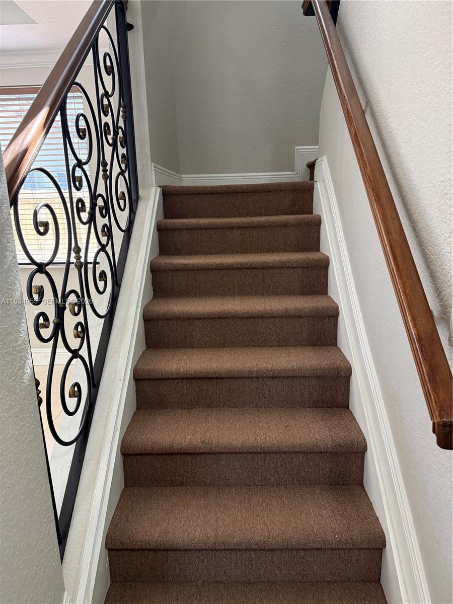 2239 SE 19th Ave 2239