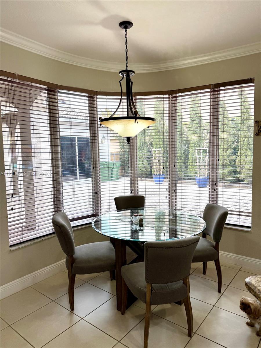 2239 SE 19th Ave 2239