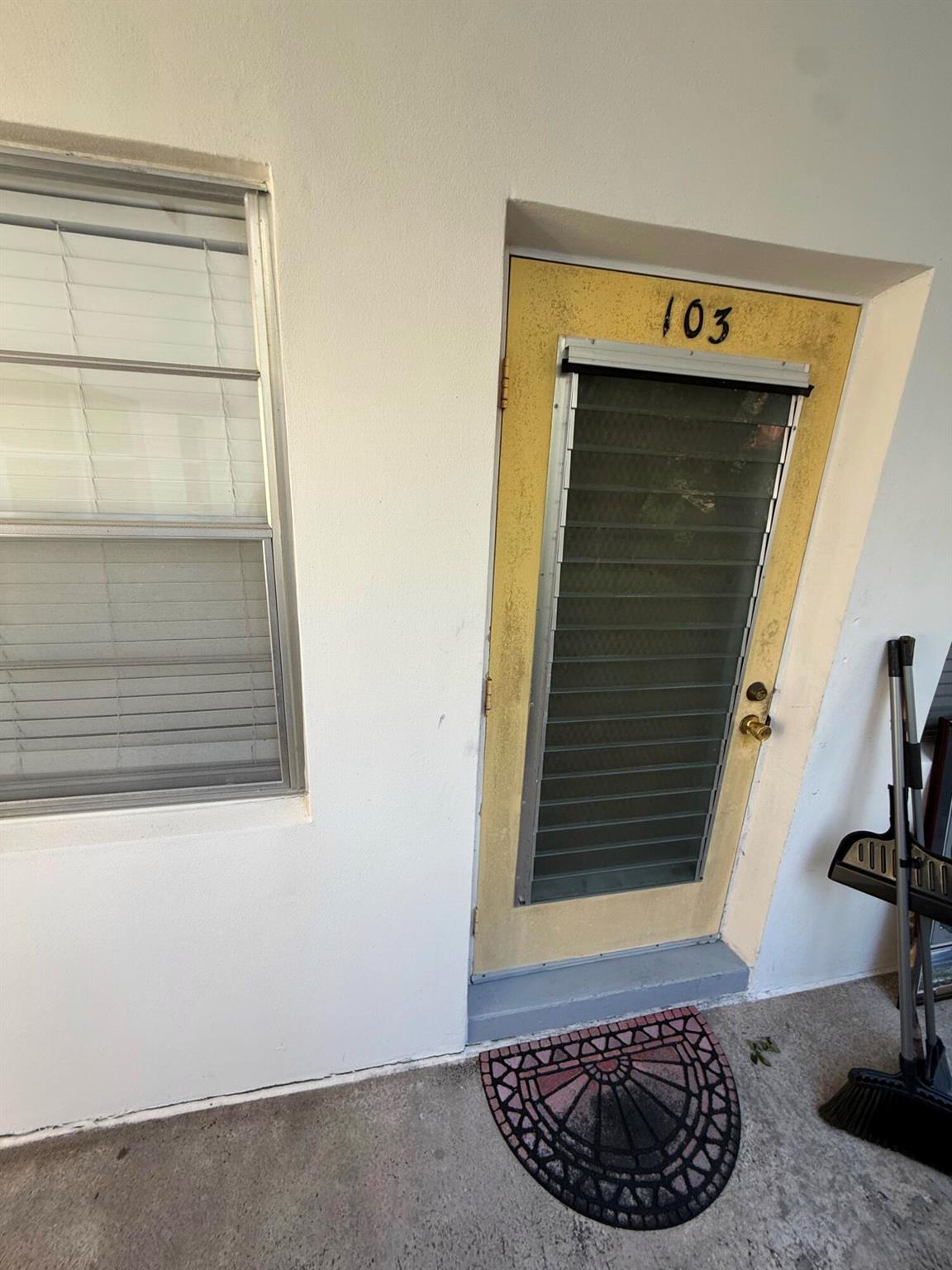 Vista Del Lago Condo