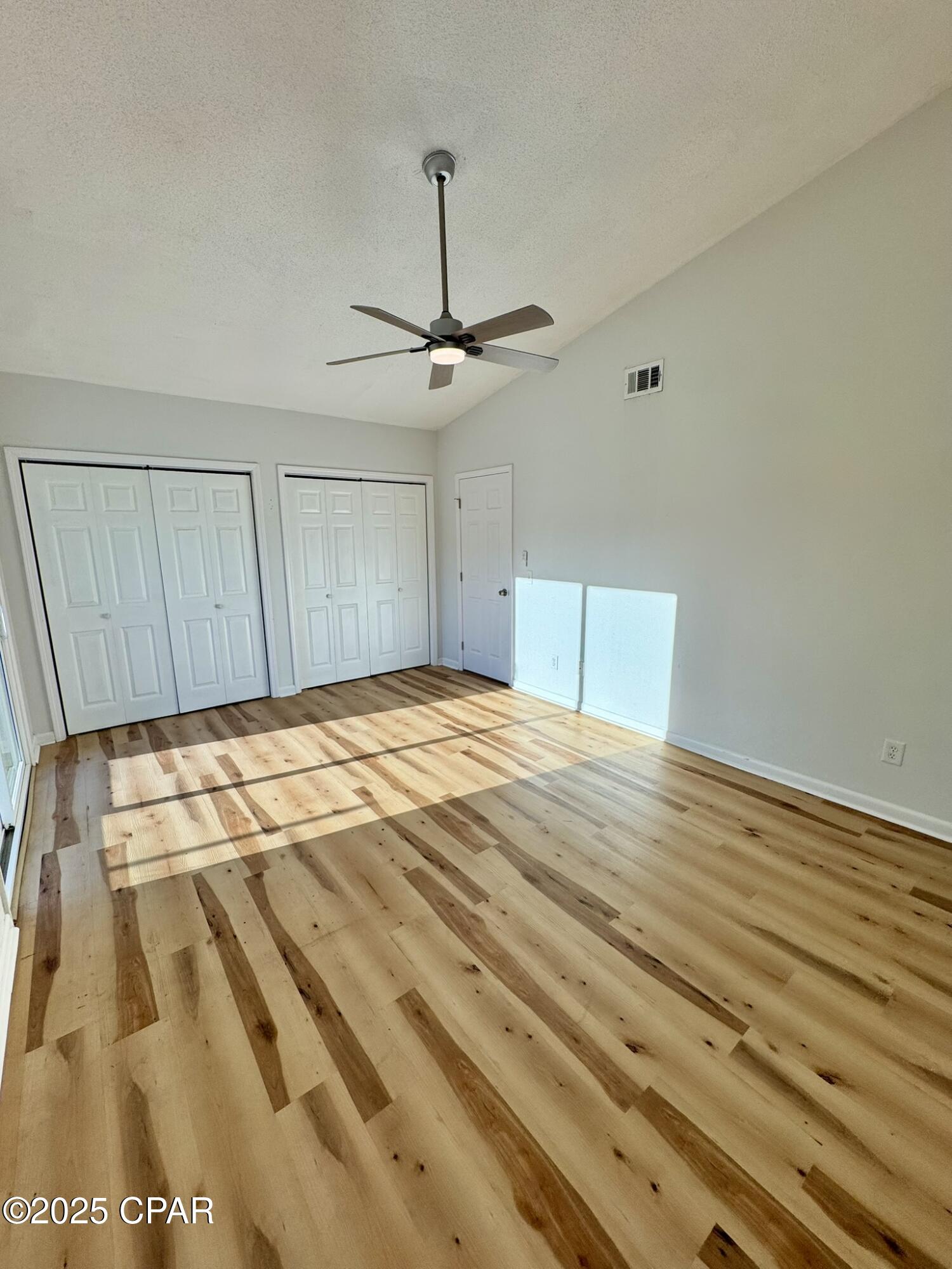 Image 9 For 5417 Sunset Avenue