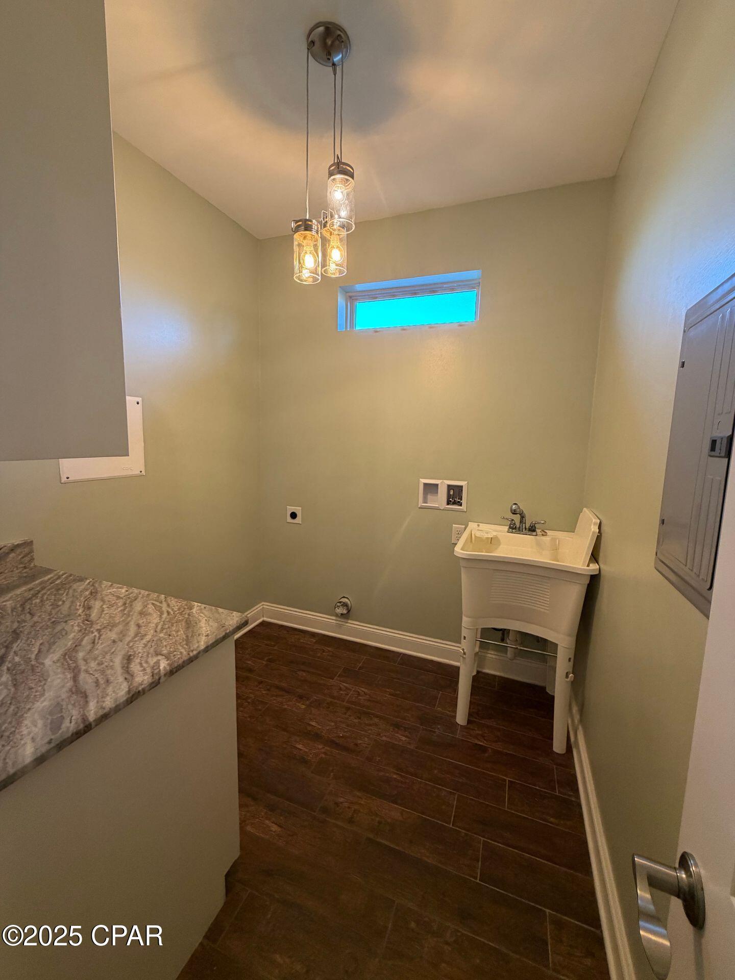 Image 16 For 4528 Tropical Drive