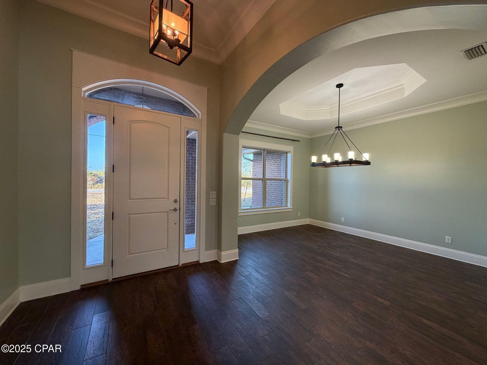 Image 2 For 4528 Tropical Drive