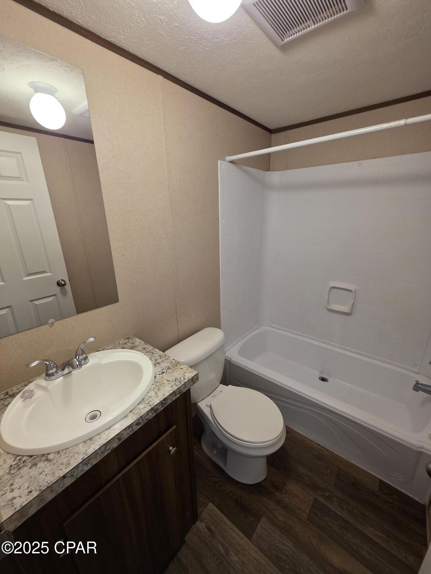 Image 11 For 2723 19th Street 2b