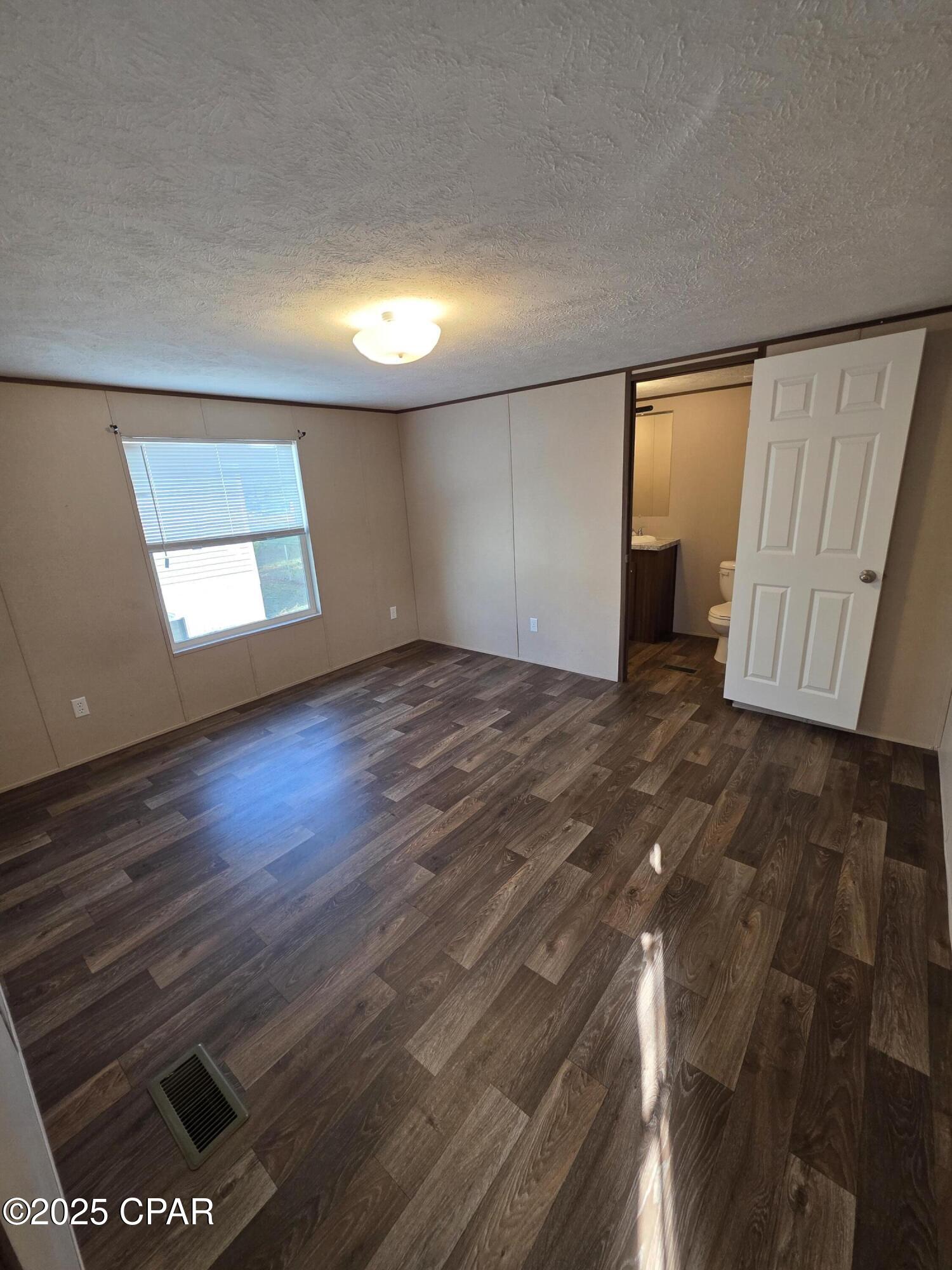 Image 6 For 2723 19th Street 2b