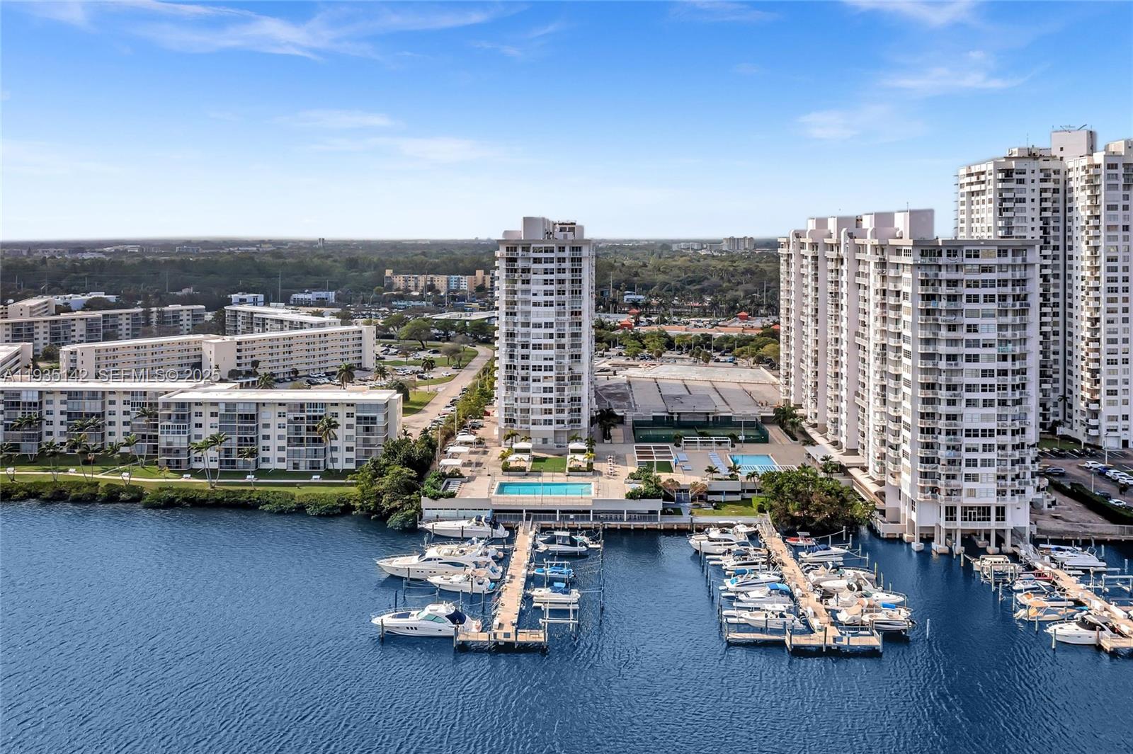 Aventura Eldorado Condo