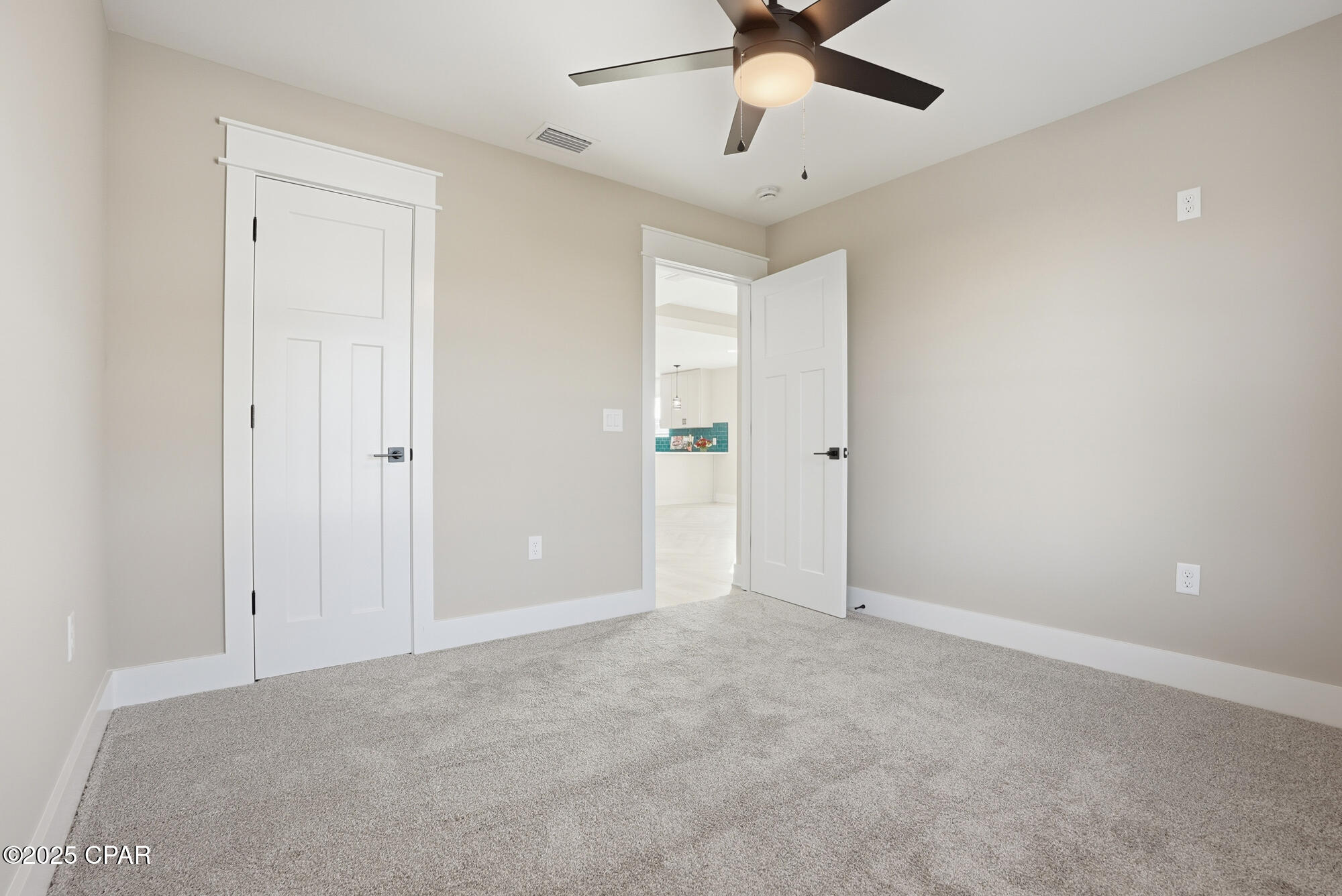 Image 25 For 1 Harvard Circle