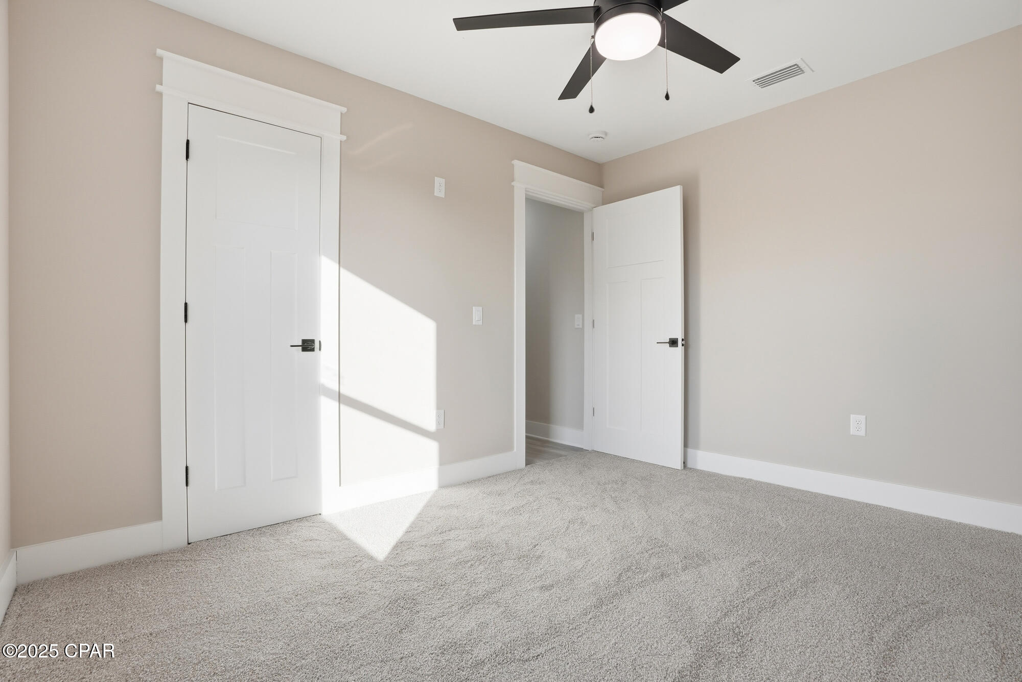 Image 27 For 1 Harvard Circle