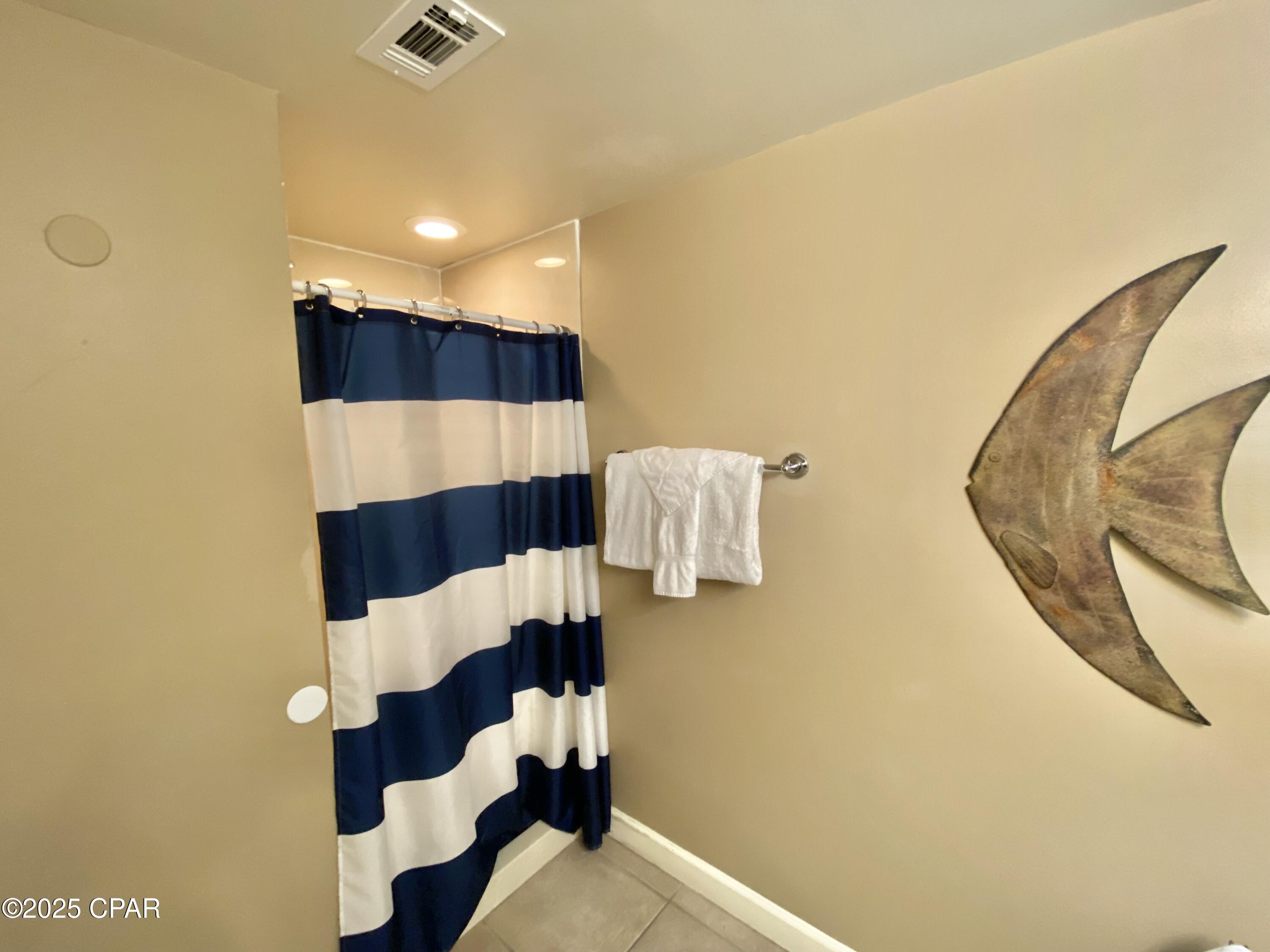 Image 16 For 9900 Thomas Drive 2325