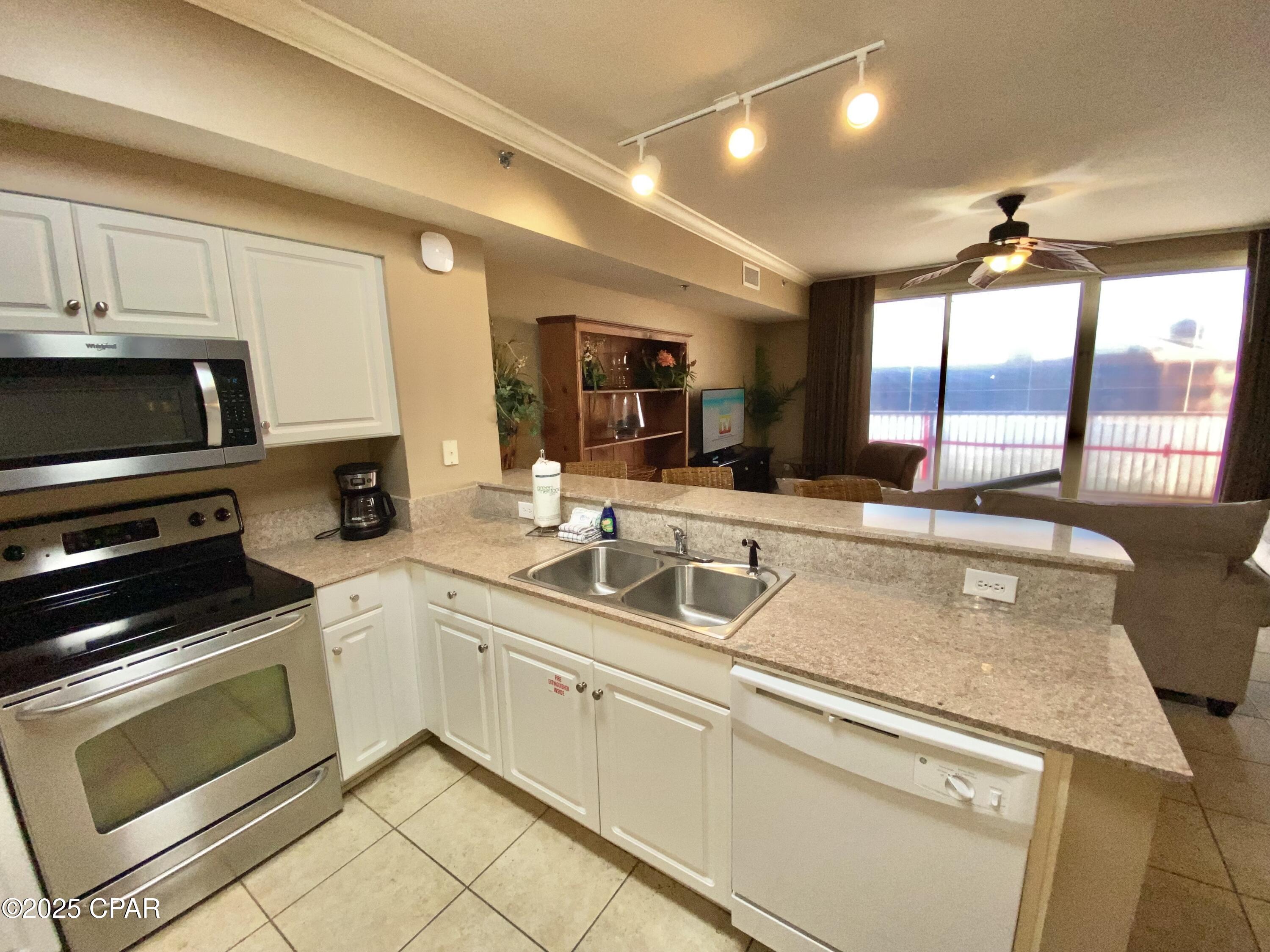 Image 24 For 9900 Thomas Drive 2325