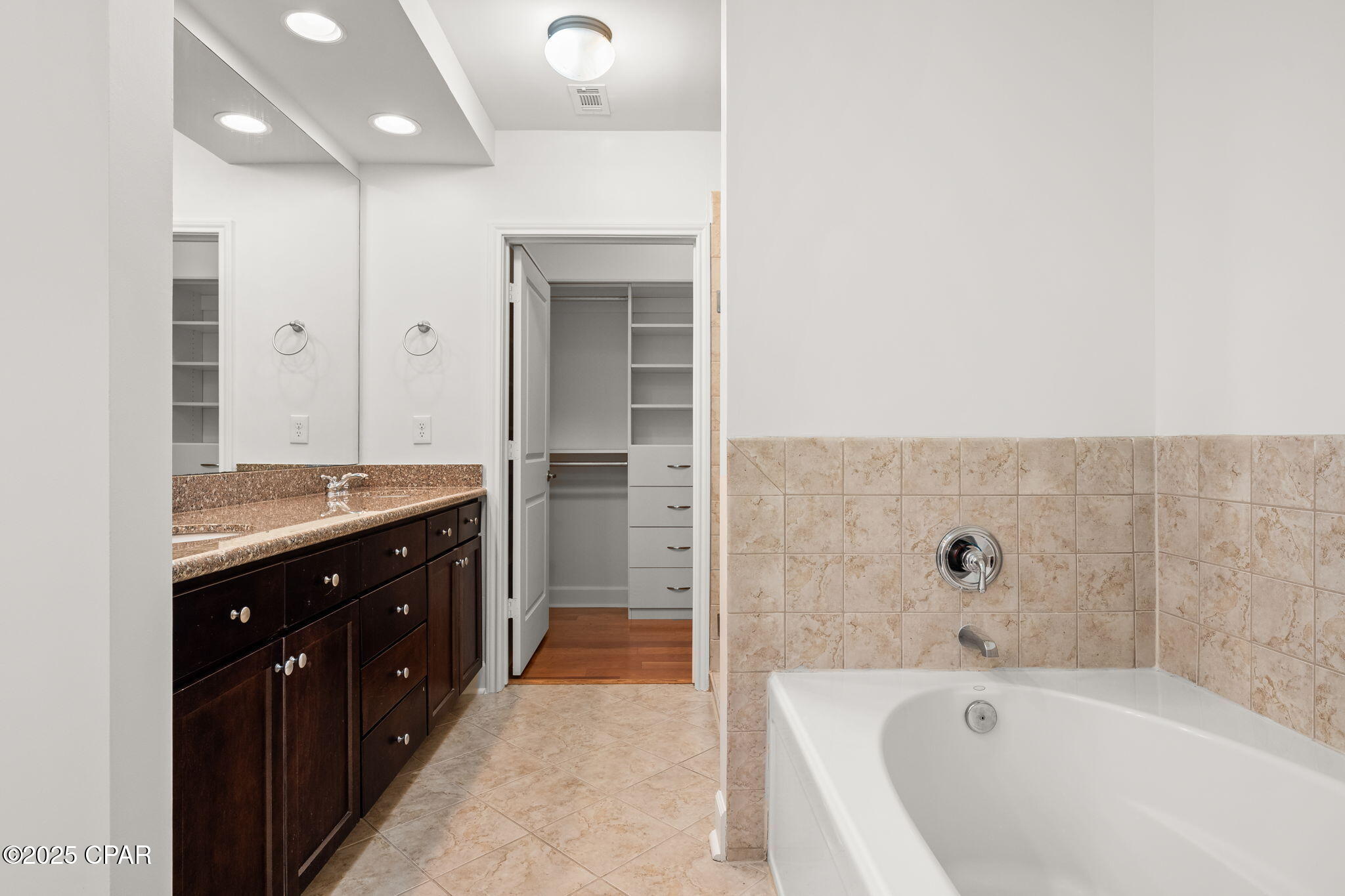 Image 35 For 8700 Front Beach Road 6301