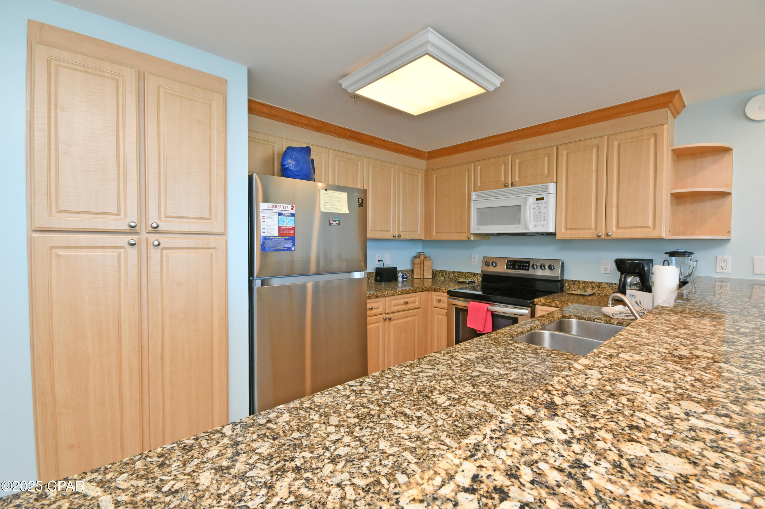 Image 21 For 9450 Thomas Drive 1209c