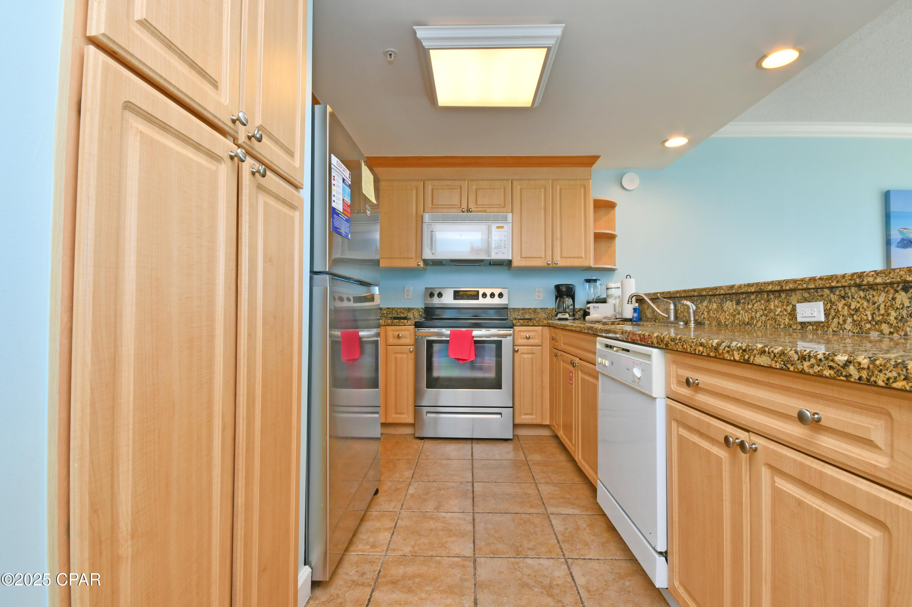 Image 22 For 9450 Thomas Drive 1209c