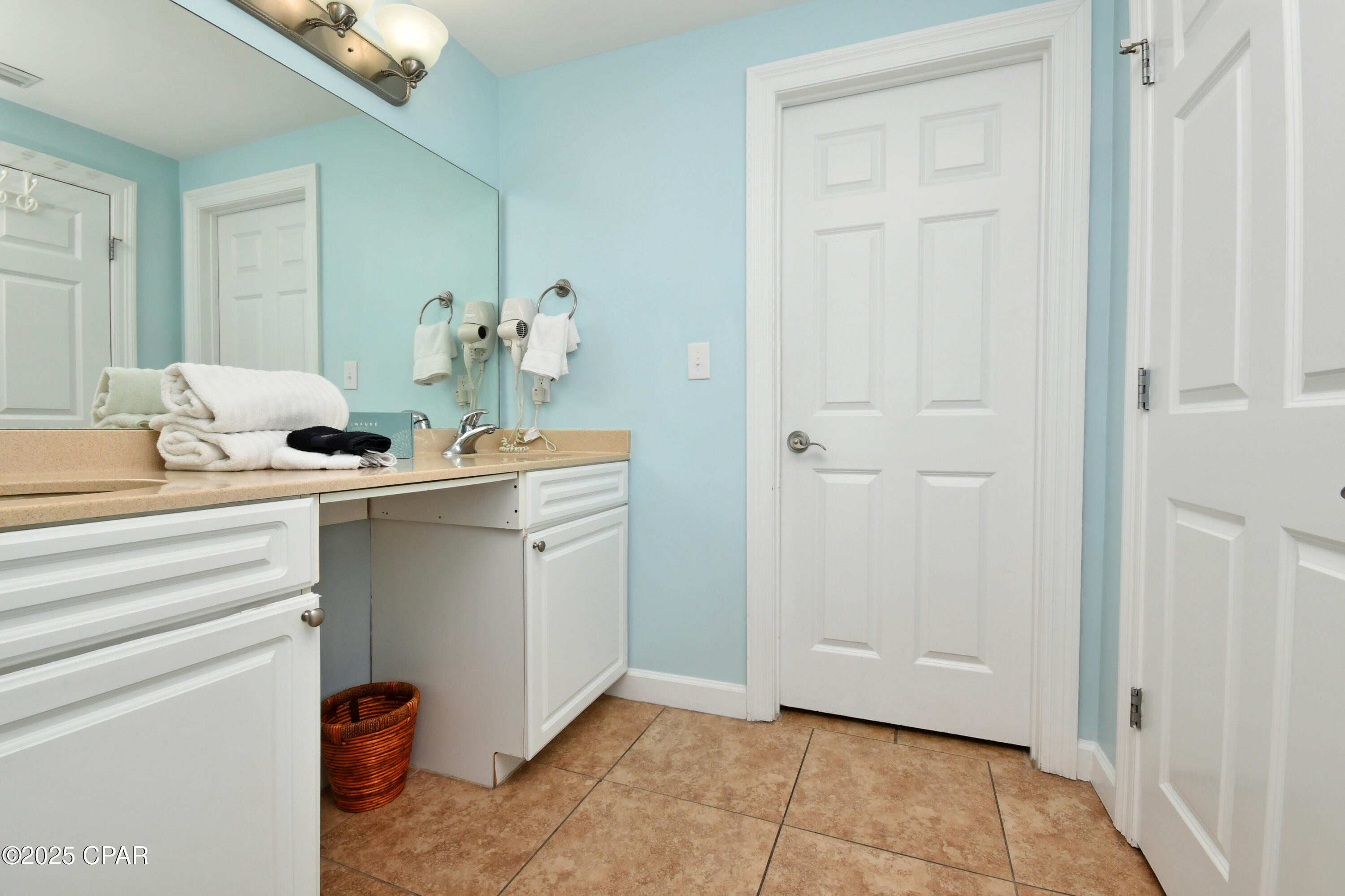 Image 30 For 9450 Thomas Drive 1209c
