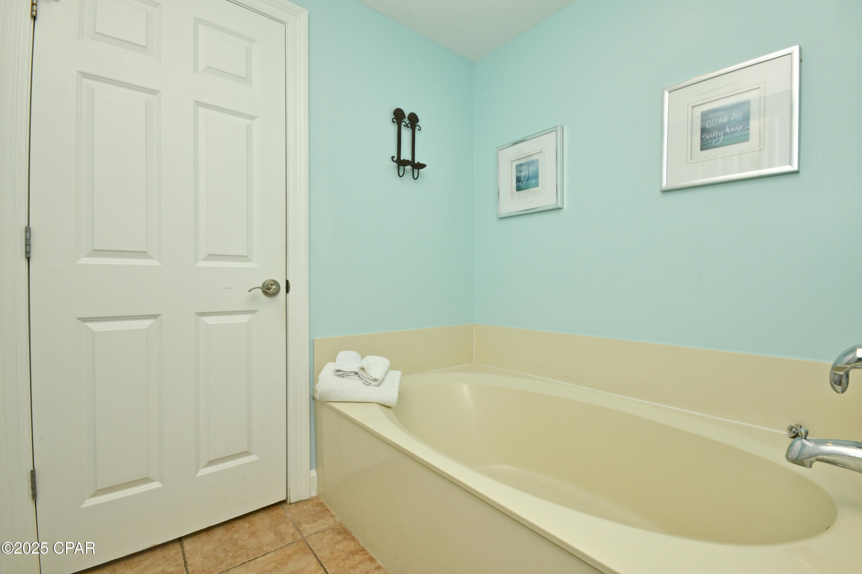 Image 33 For 9450 Thomas Drive 1209c