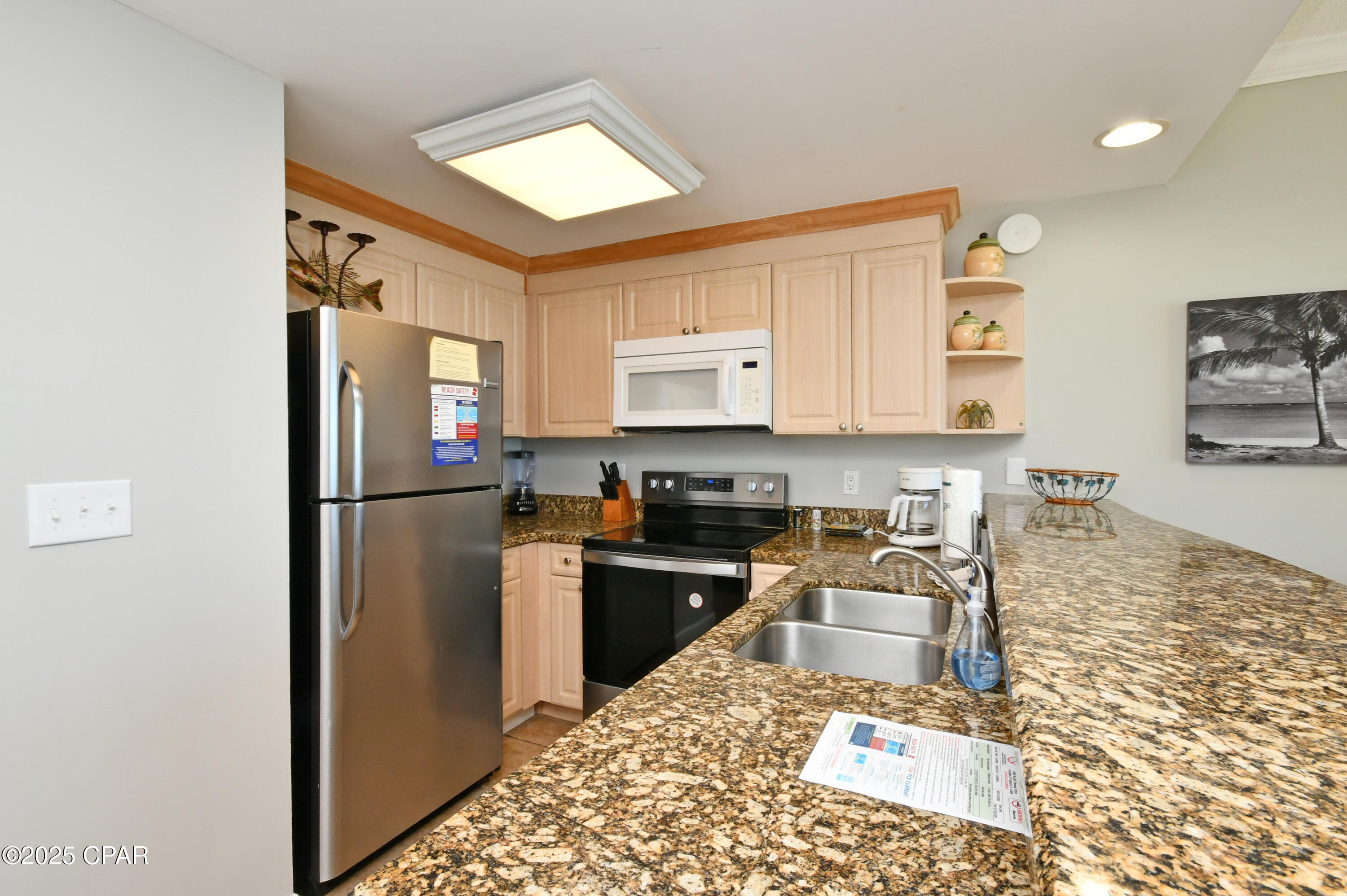 Image 20 For 9450 Thomas Drive 1406d