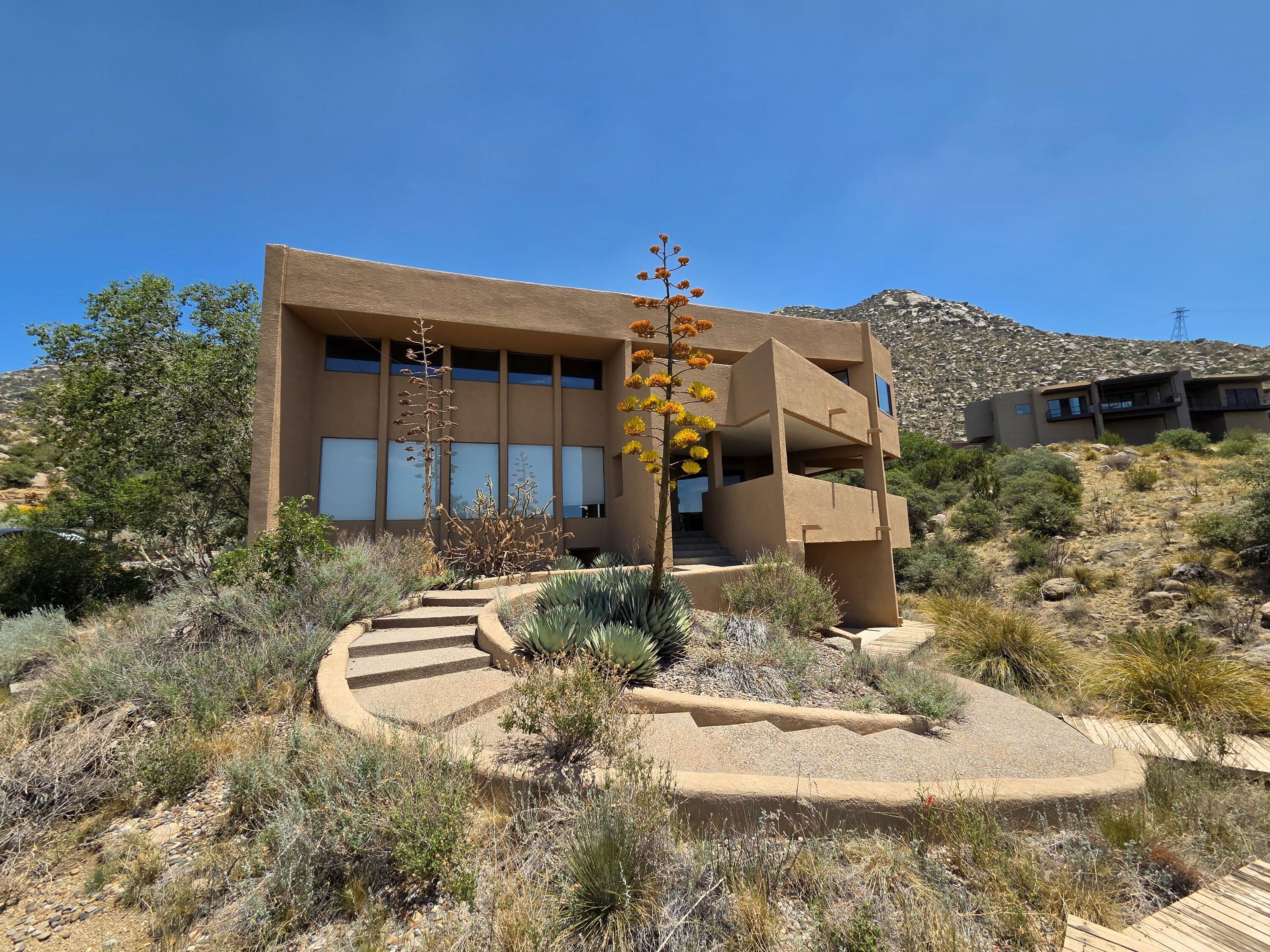 34 Sandia Heights Drive NE