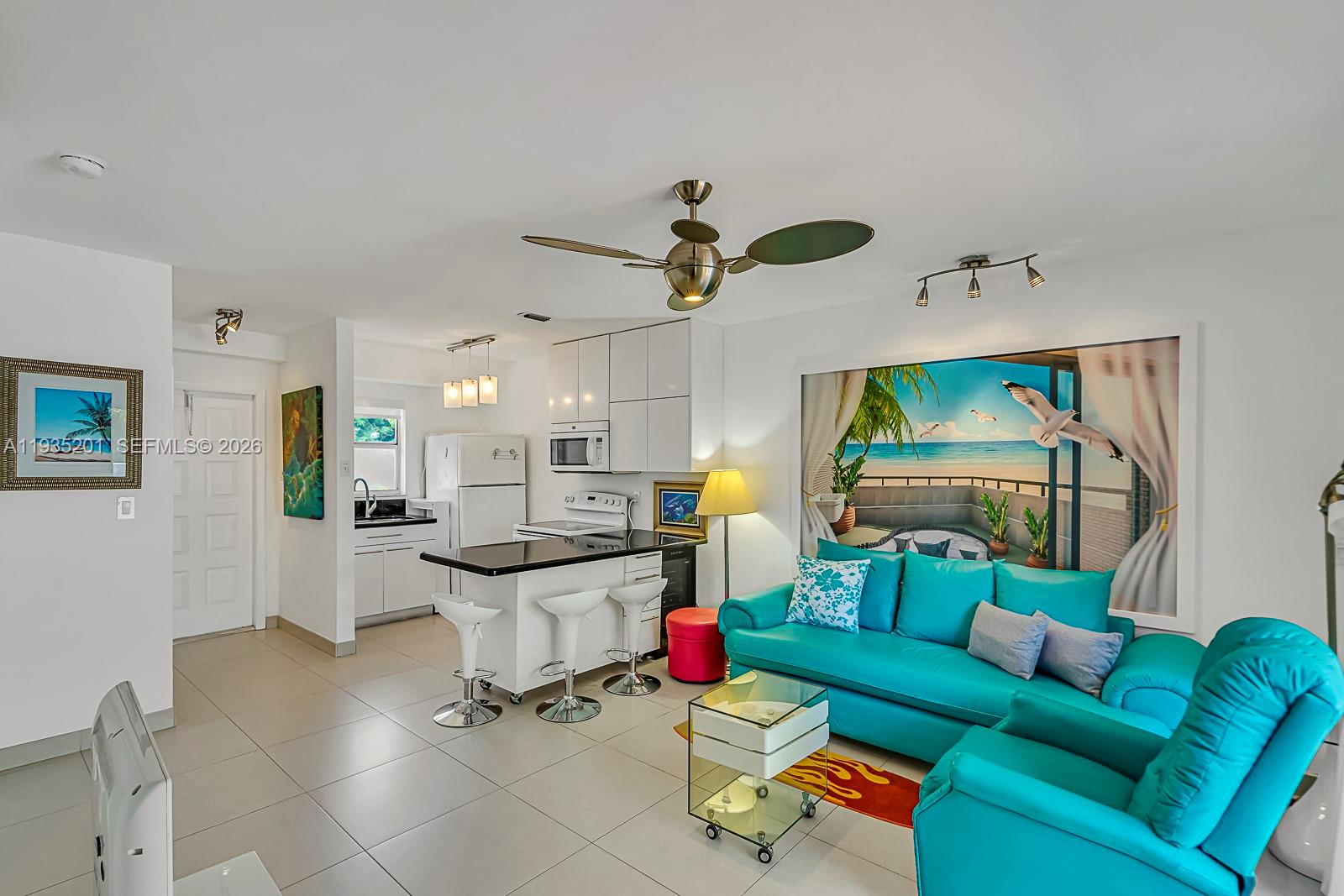 Le Phare Key Biscayne Con