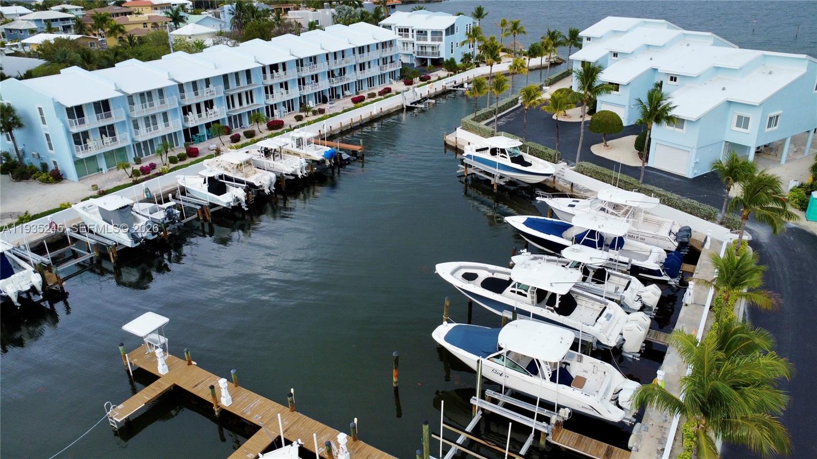 Key Largo Yacht Club