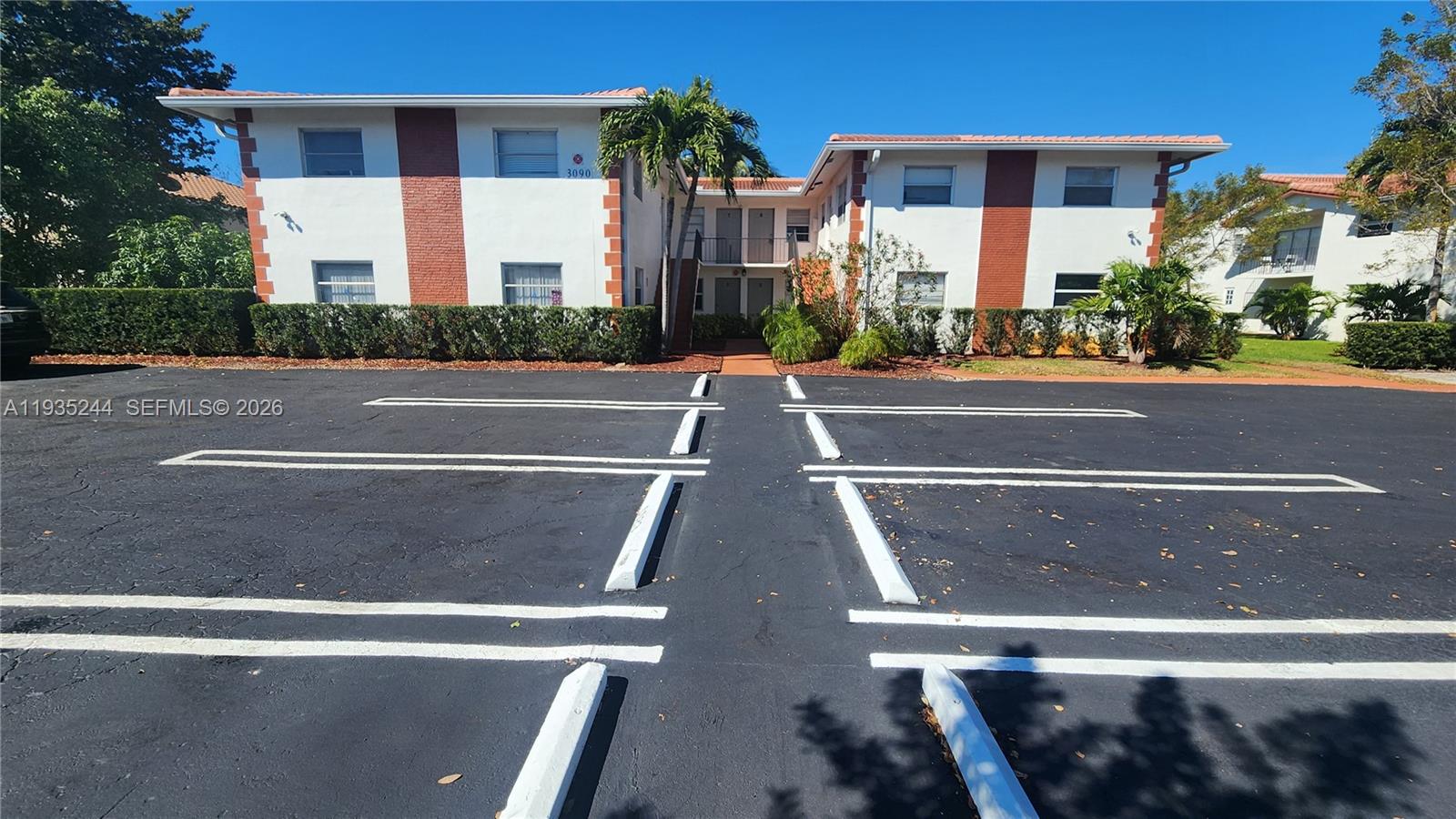 Villas At Coral Springs