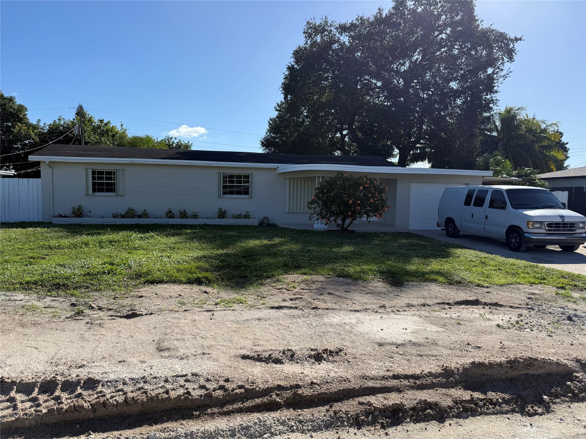 Pembroke Pines 3 39-27 B