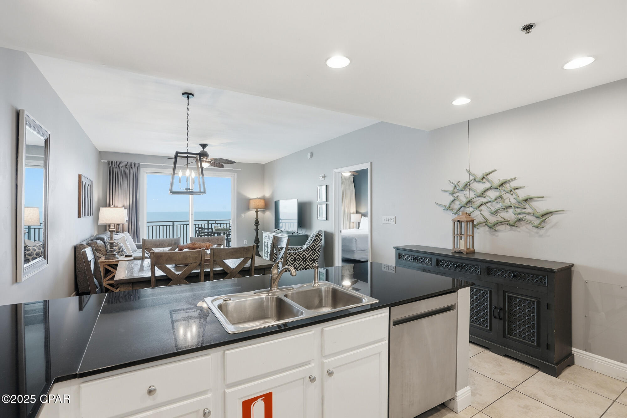 Image 19 For 16701 Front Beach Road 2004