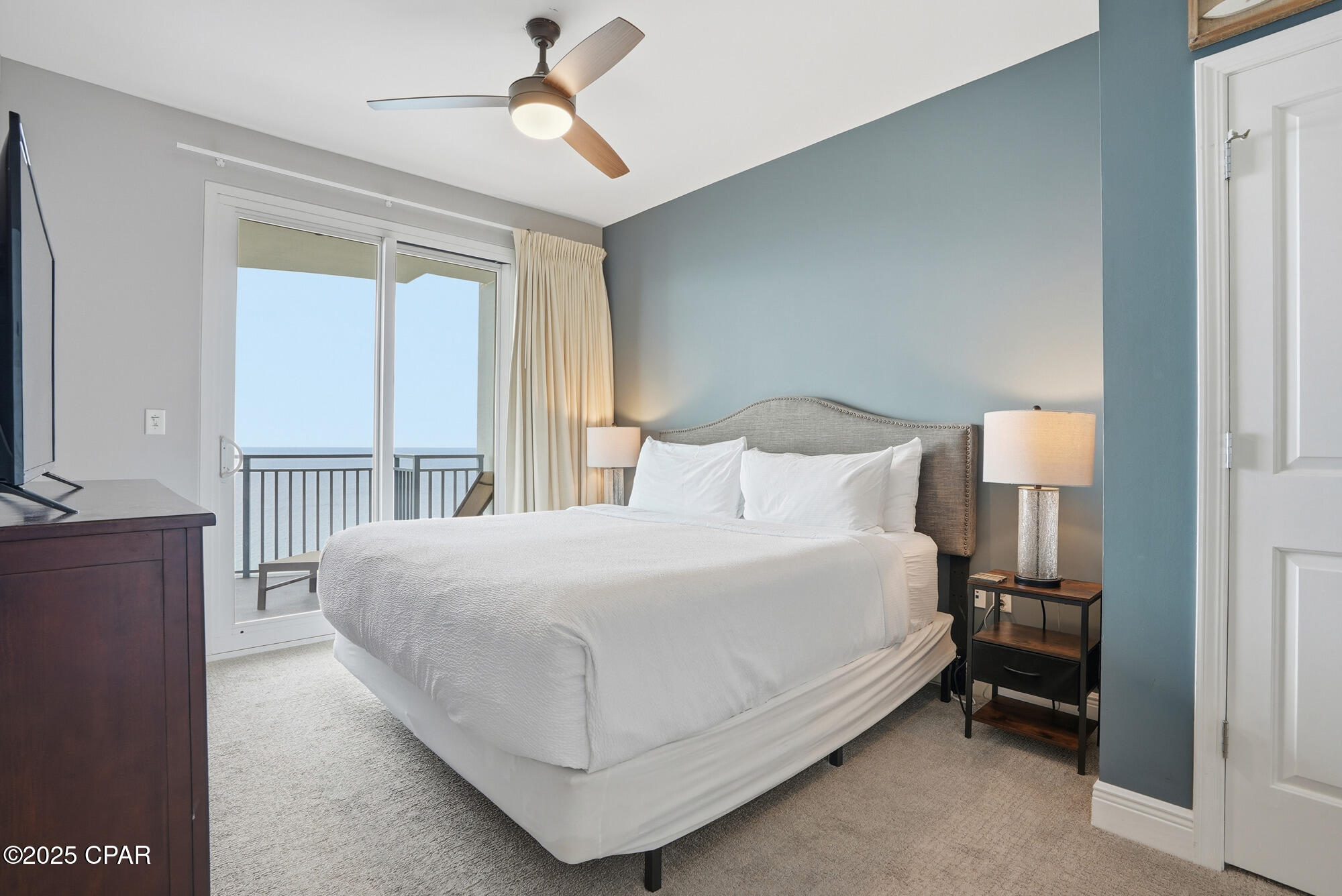 Image 20 For 16701 Front Beach Road 2004