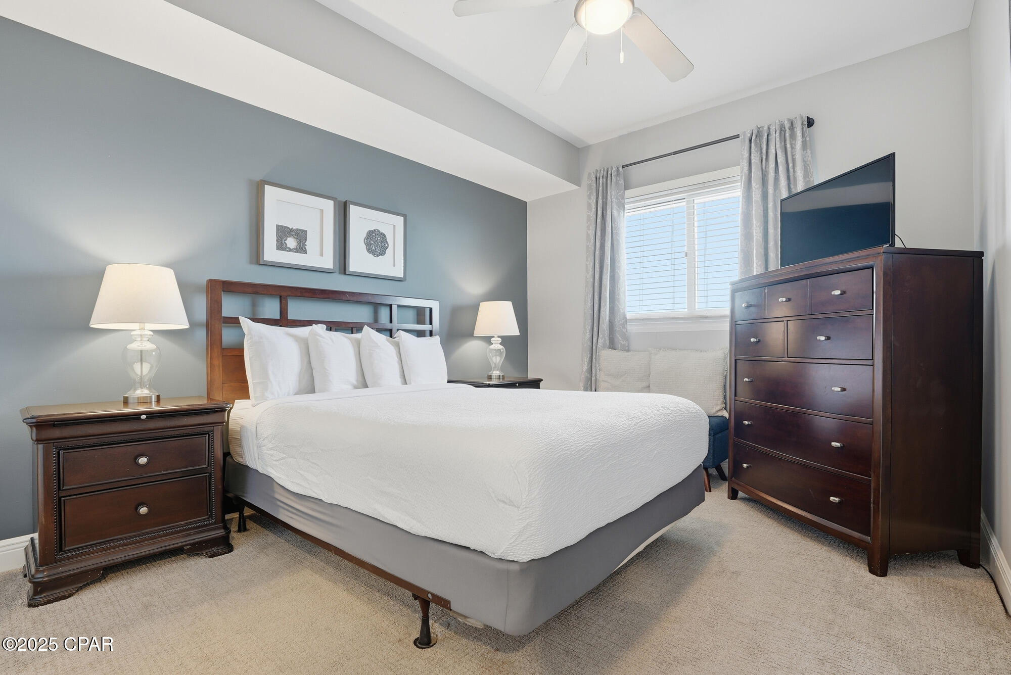 Image 26 For 16701 Front Beach Road 2004