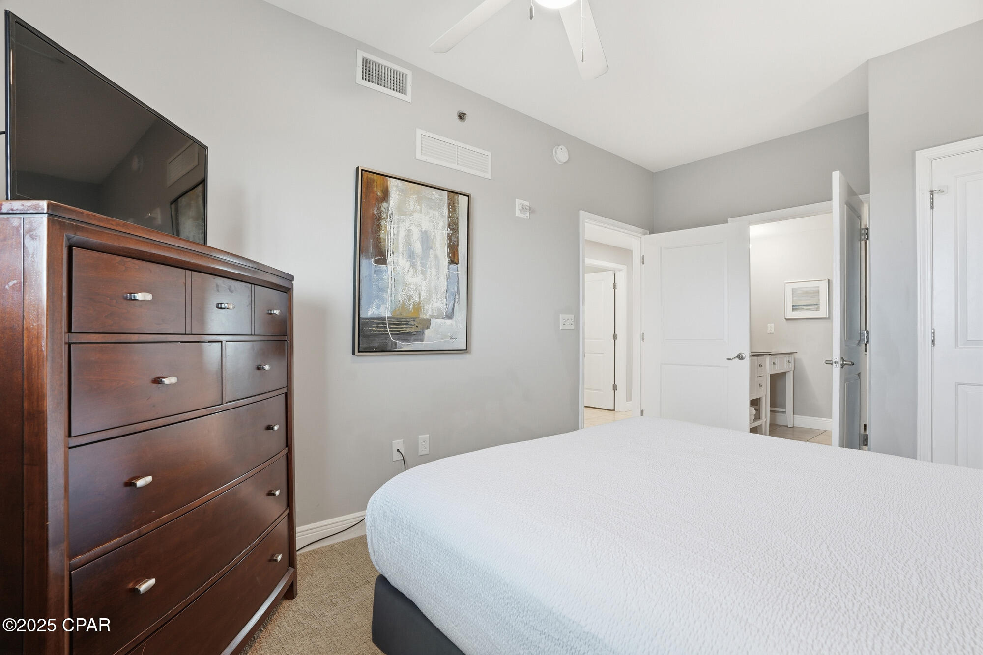 Image 27 For 16701 Front Beach Road 2004