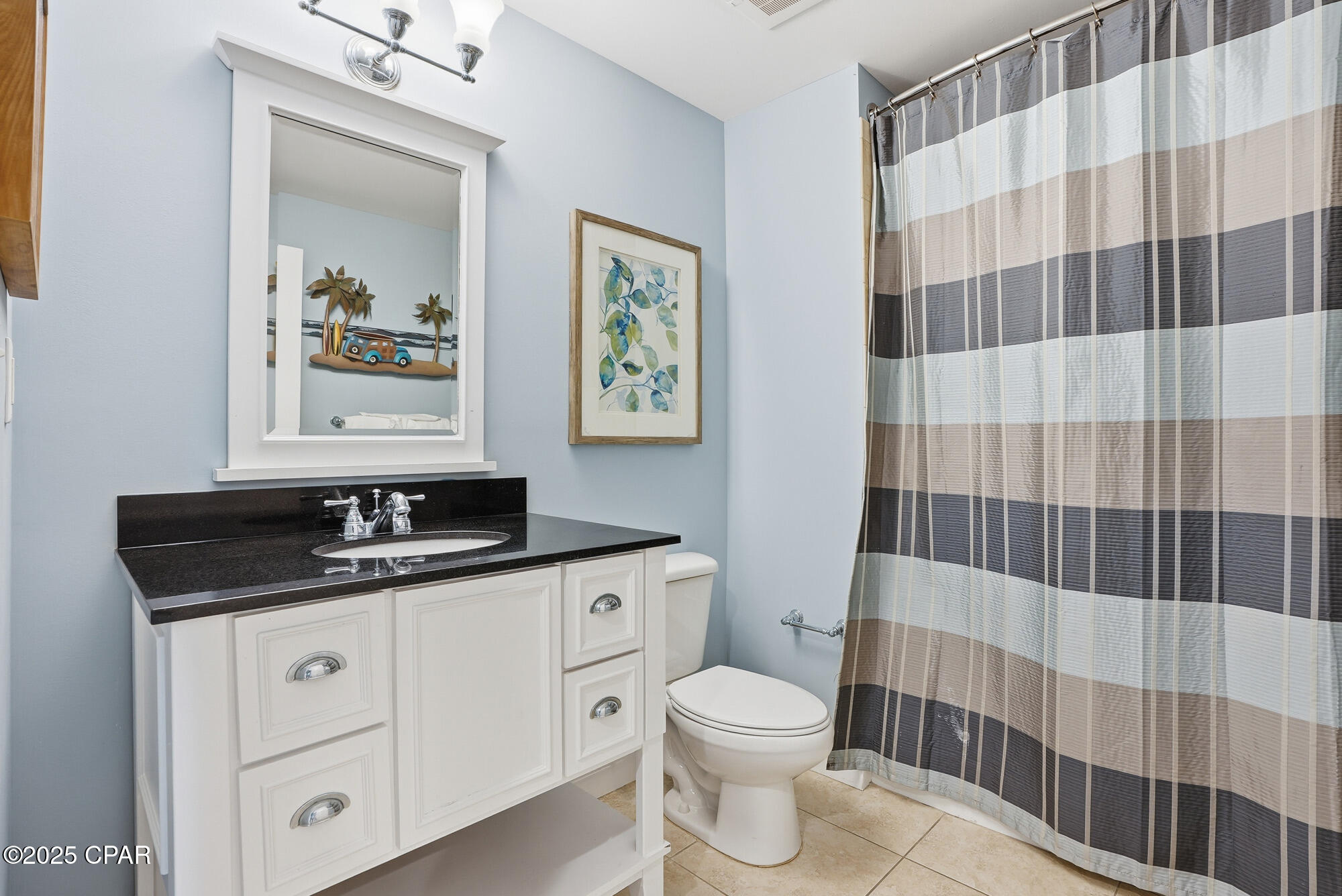 Image 32 For 16701 Front Beach Road 2004