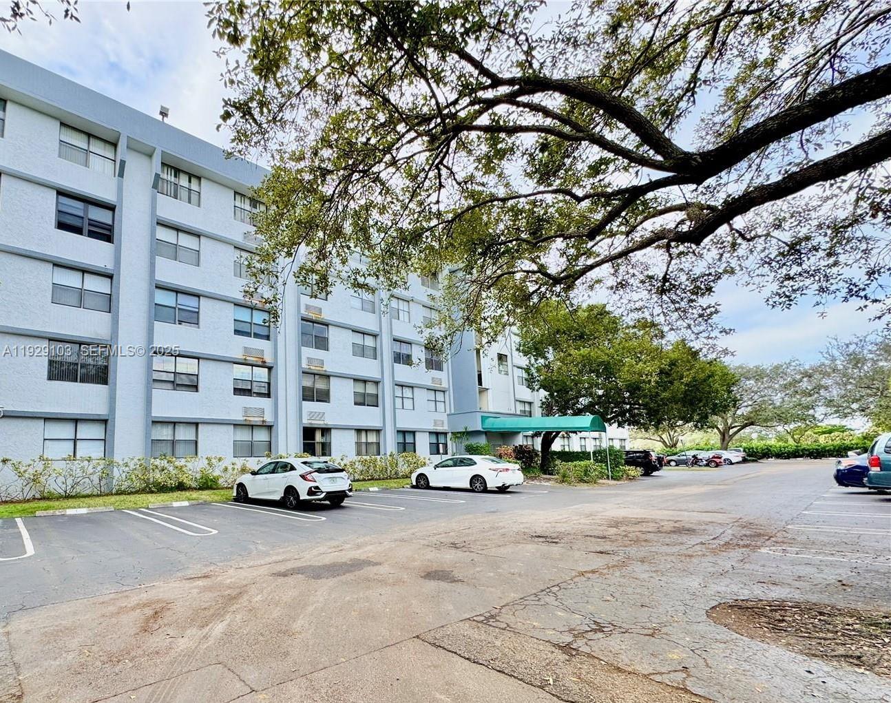 Coral Springs Tower Club
