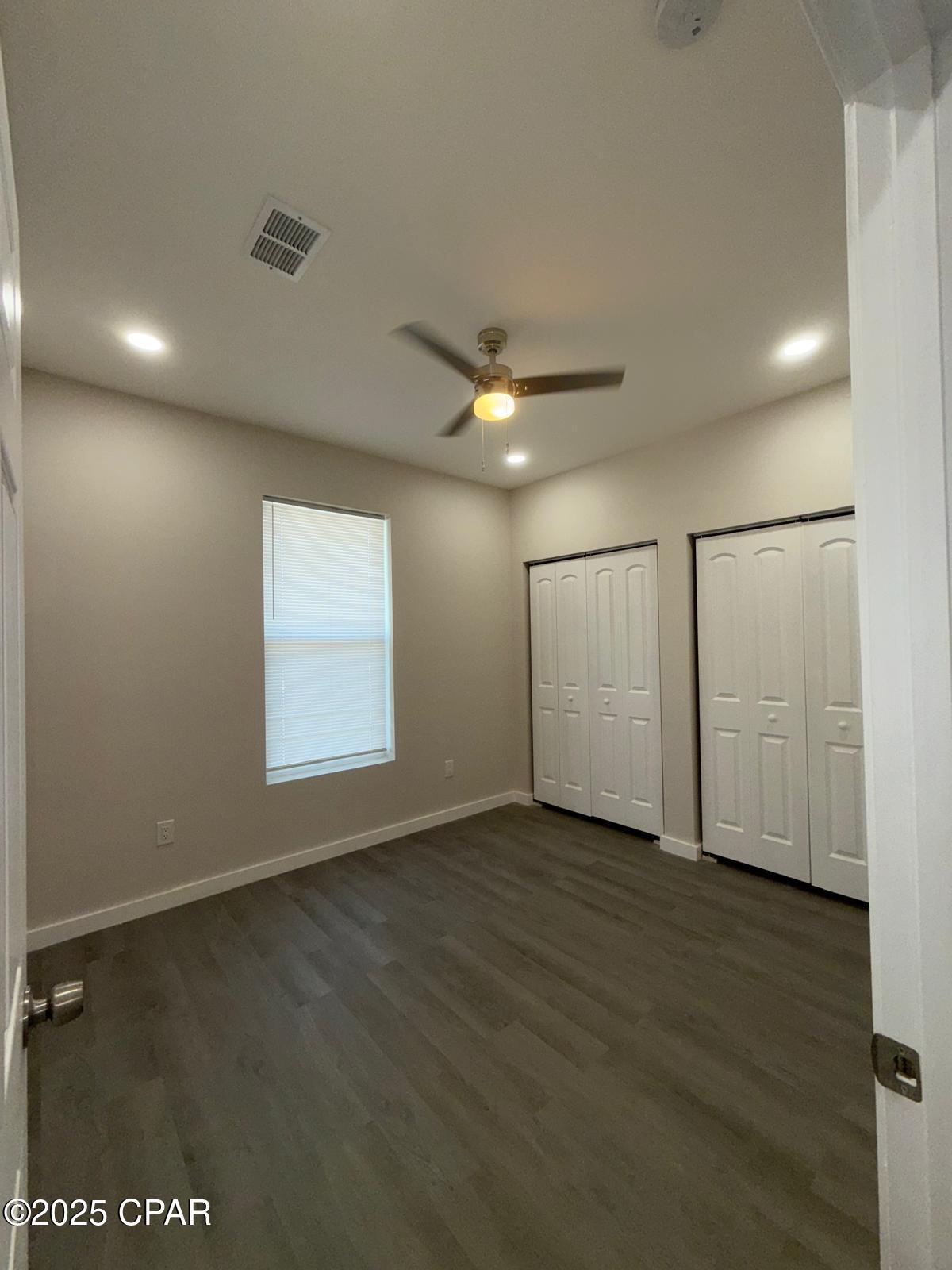 Image 14 For 2913 5th Court A