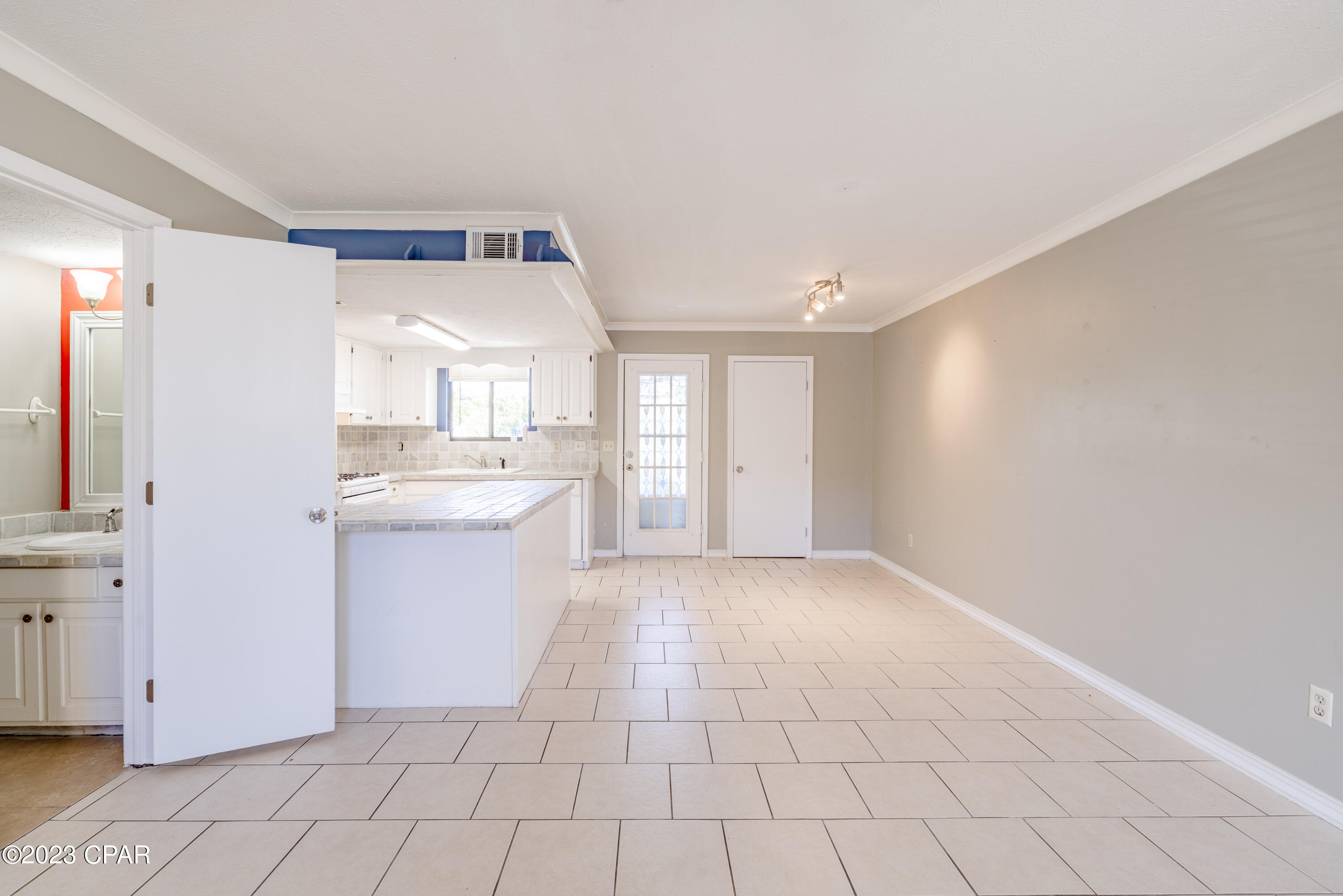 Image 18 For 191 White Sandy Drive