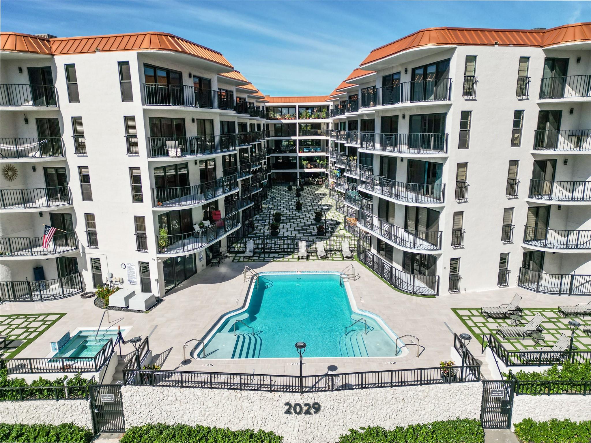 Tradewinds By The Sea