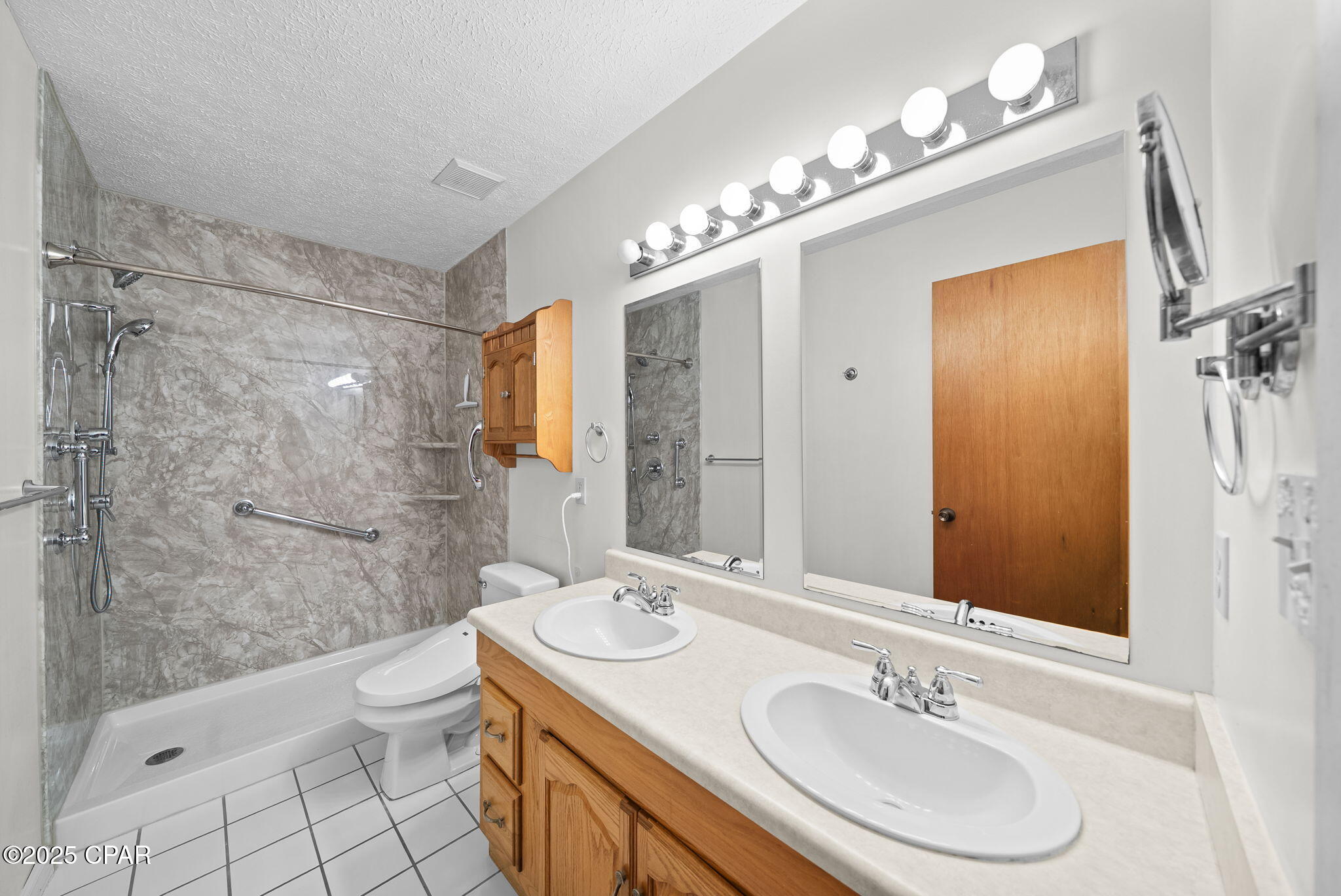 Image 12 For 4916 Hensey Avenue