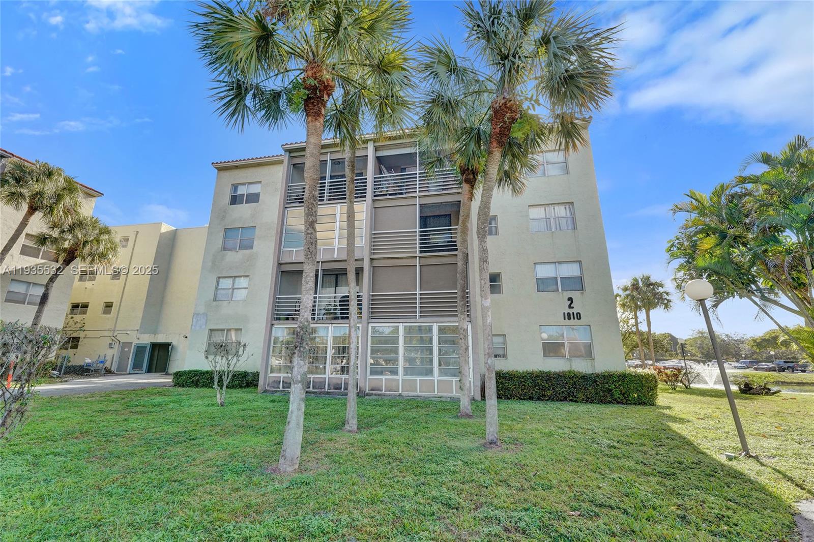 Courtyards Of Broward