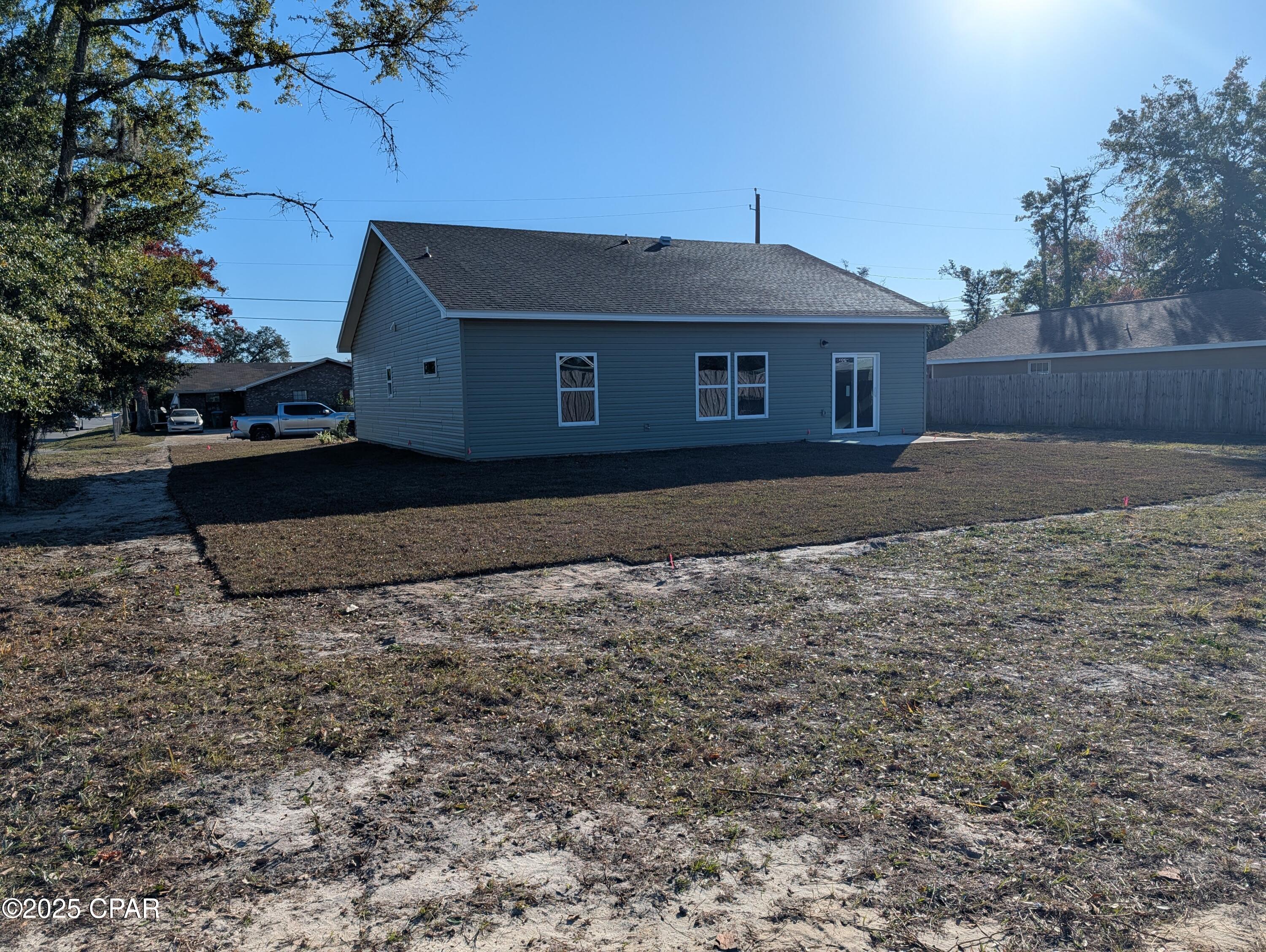 Image 3 For 702 9th Street